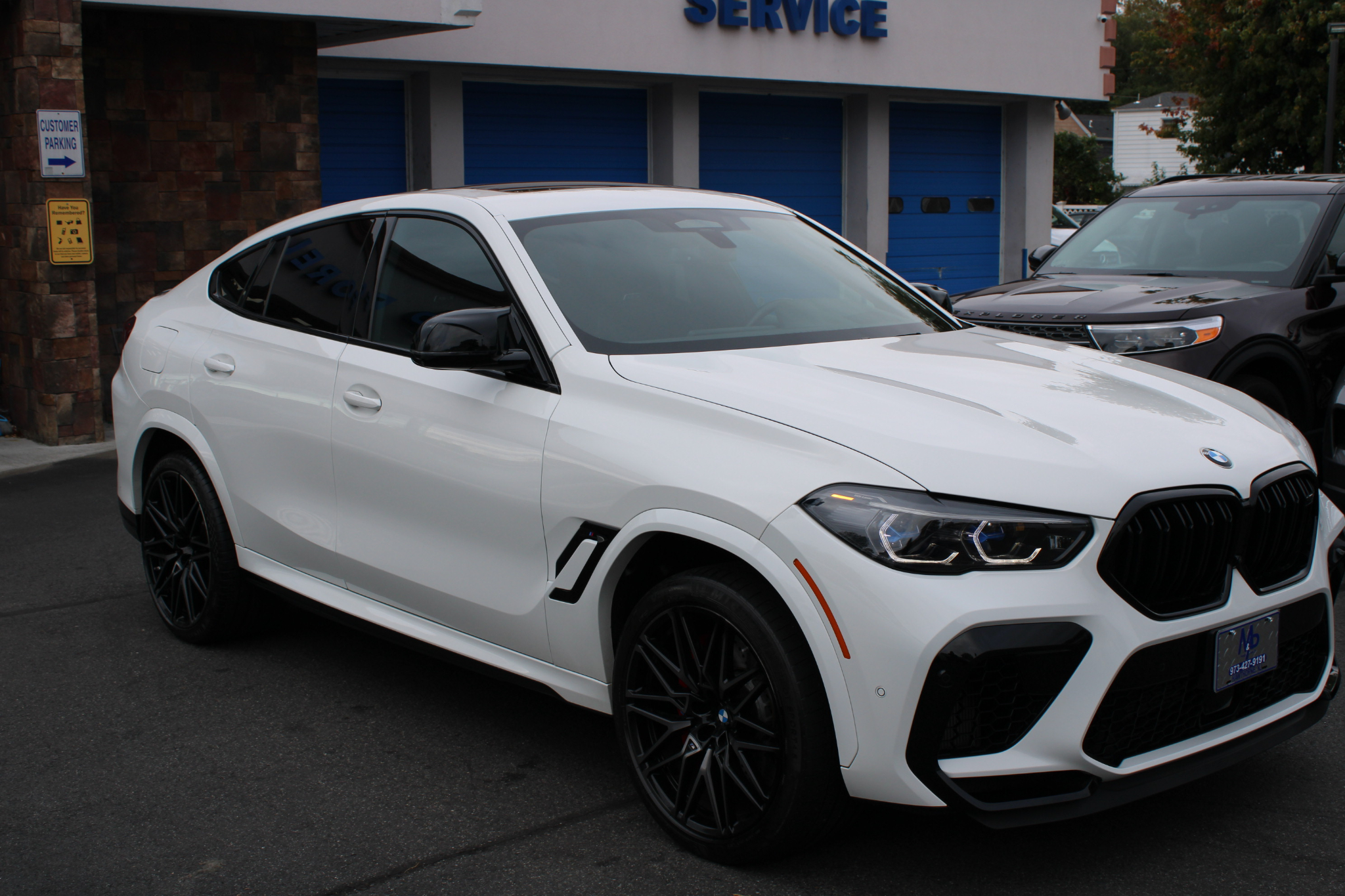 BMW X6 M Sports Activity Coupe 2022 BMW X6 M Sports Activity Coupe 2022