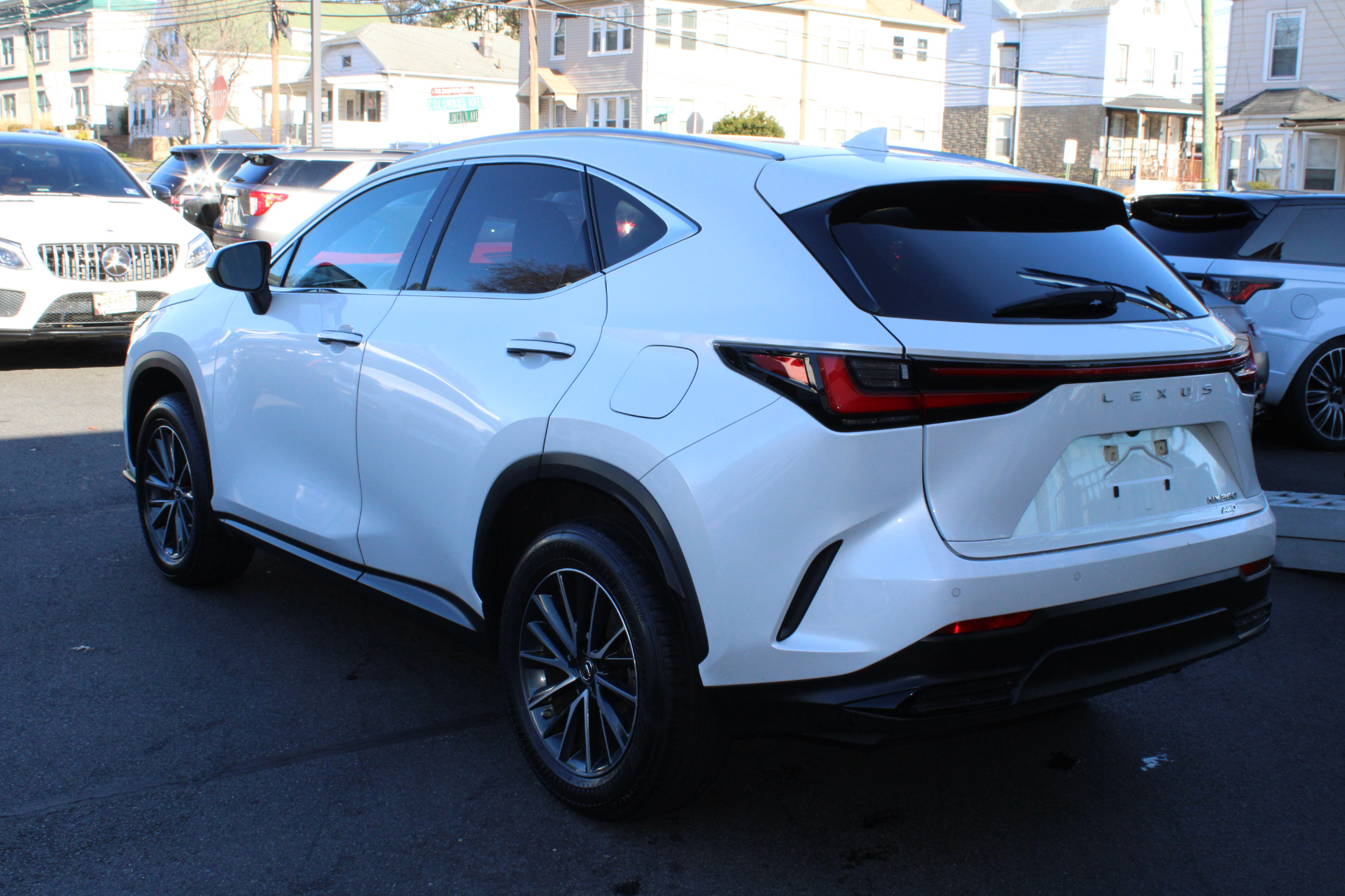 Lexus NX NX 350 Premium AWD 2022