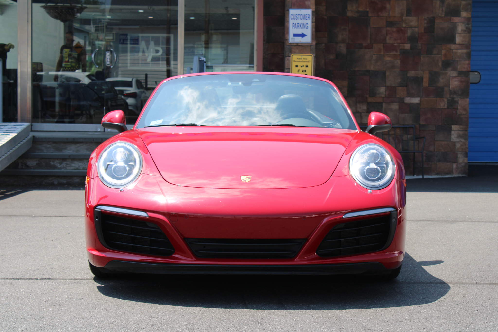 Porsche 911 Carrera Cabriolet 2017