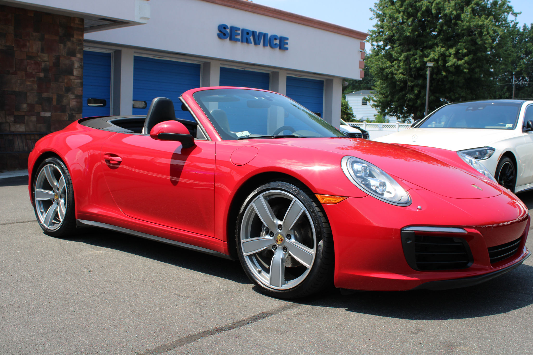 Porsche 911 Carrera Cabriolet 2017