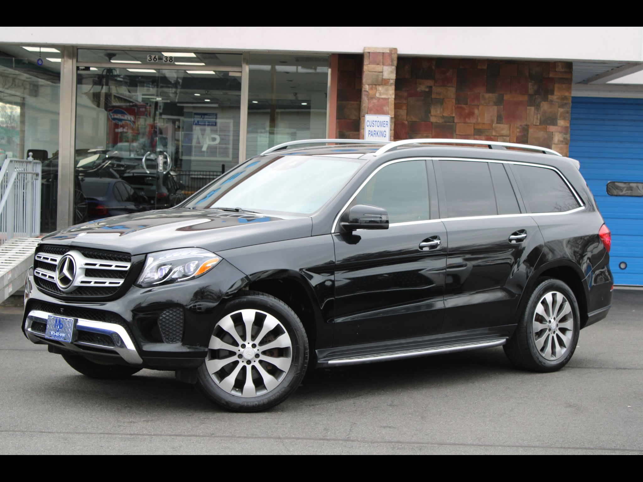 2017 Mercedes-Benz GLS-Class GLS450's photo