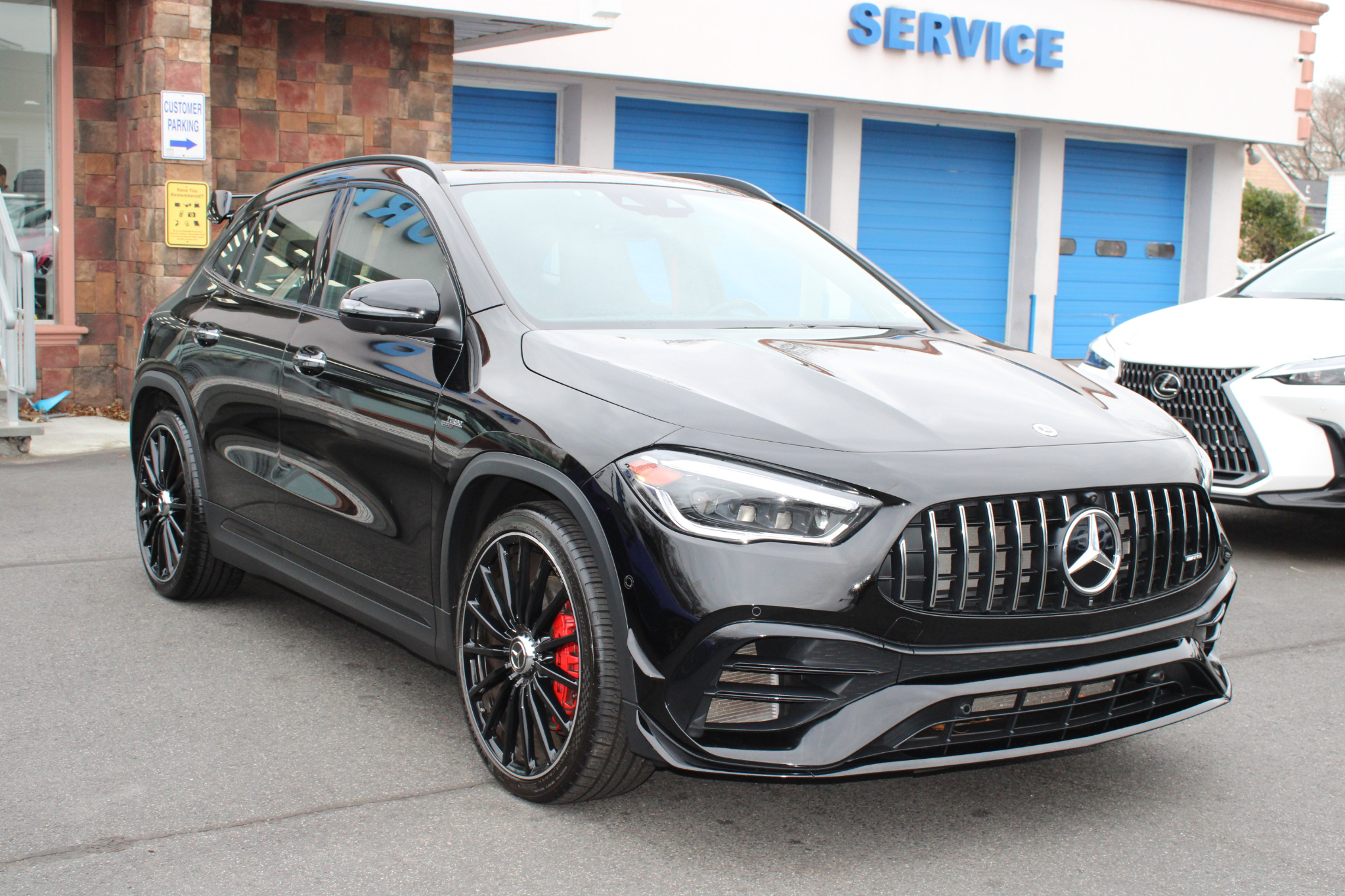 Mercedes-Benz GLA AMG GLA 45 4MATIC SUV 2022