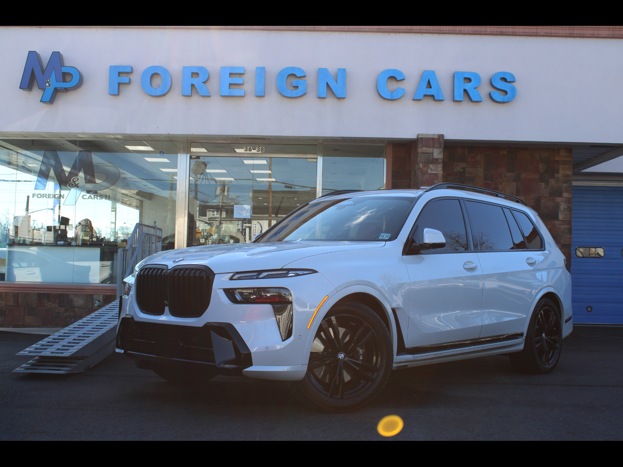 2023 BMW X7 xDrive40i Sports Activity Vehicle