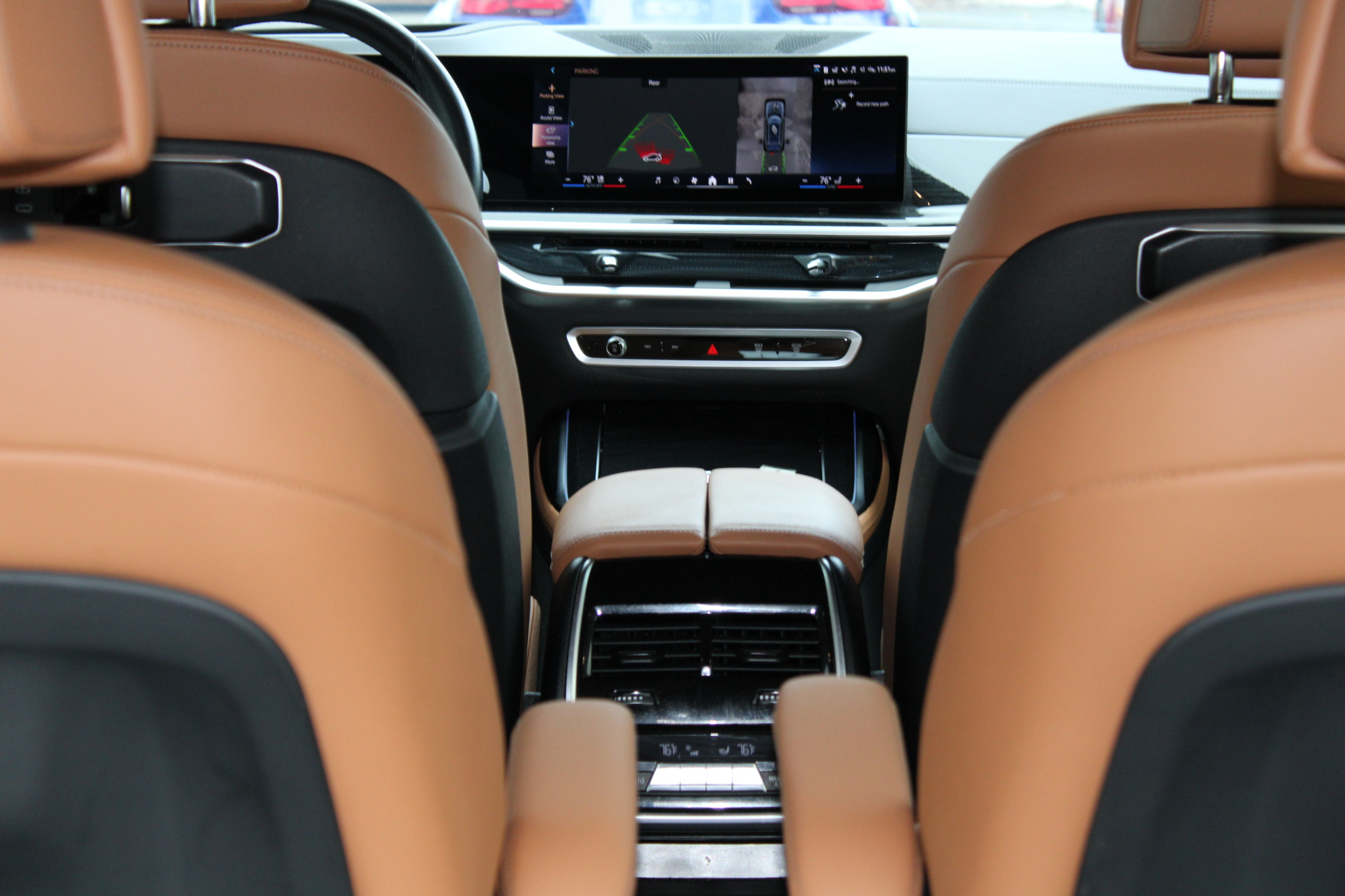 BMW X7 xDrive40i Sports Activity Vehicle 2024