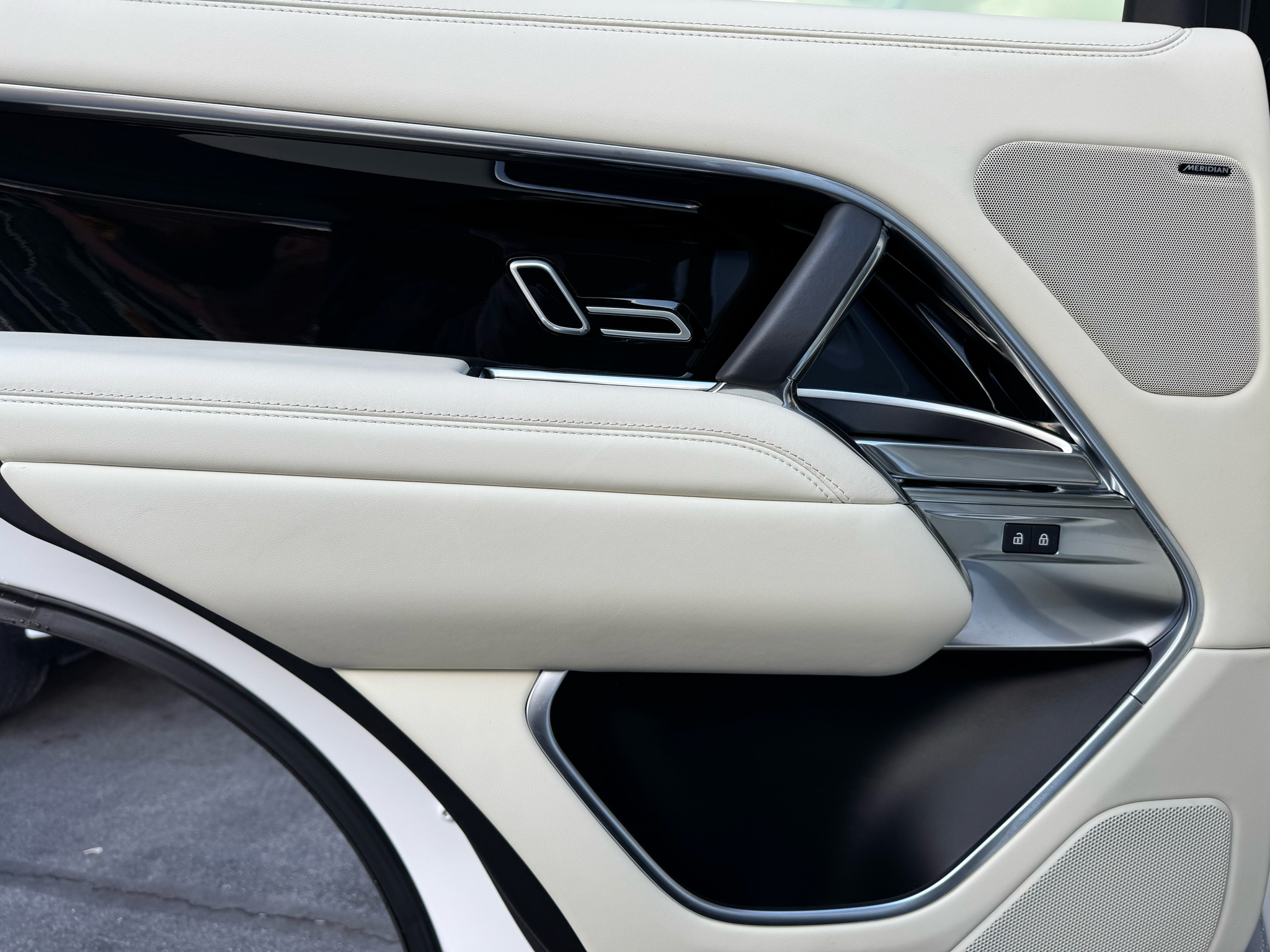 Land Rover Range Rover P530 SE SWB 2023