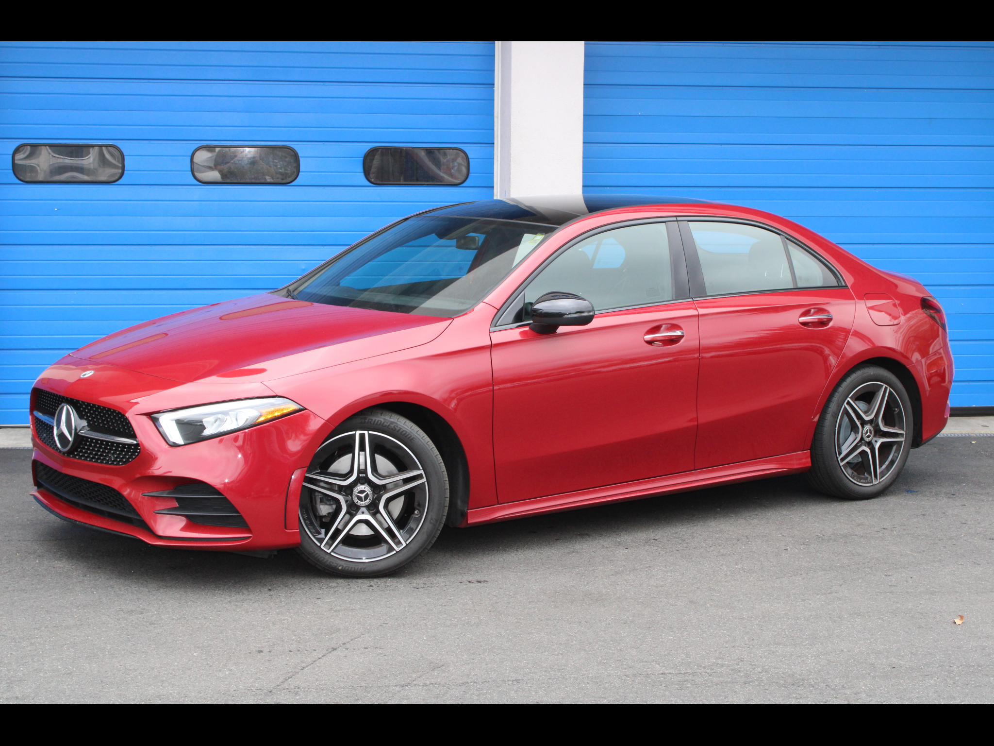 Mercedes-Benz A-Class A 220 4MATIC Sedan 2022