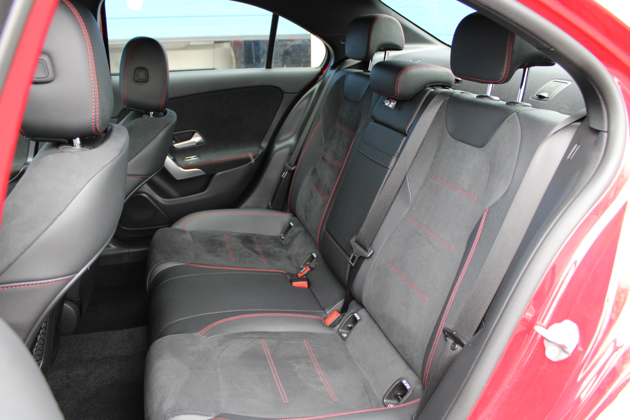 Mercedes-Benz A-Class A 220 4MATIC Sedan 2022