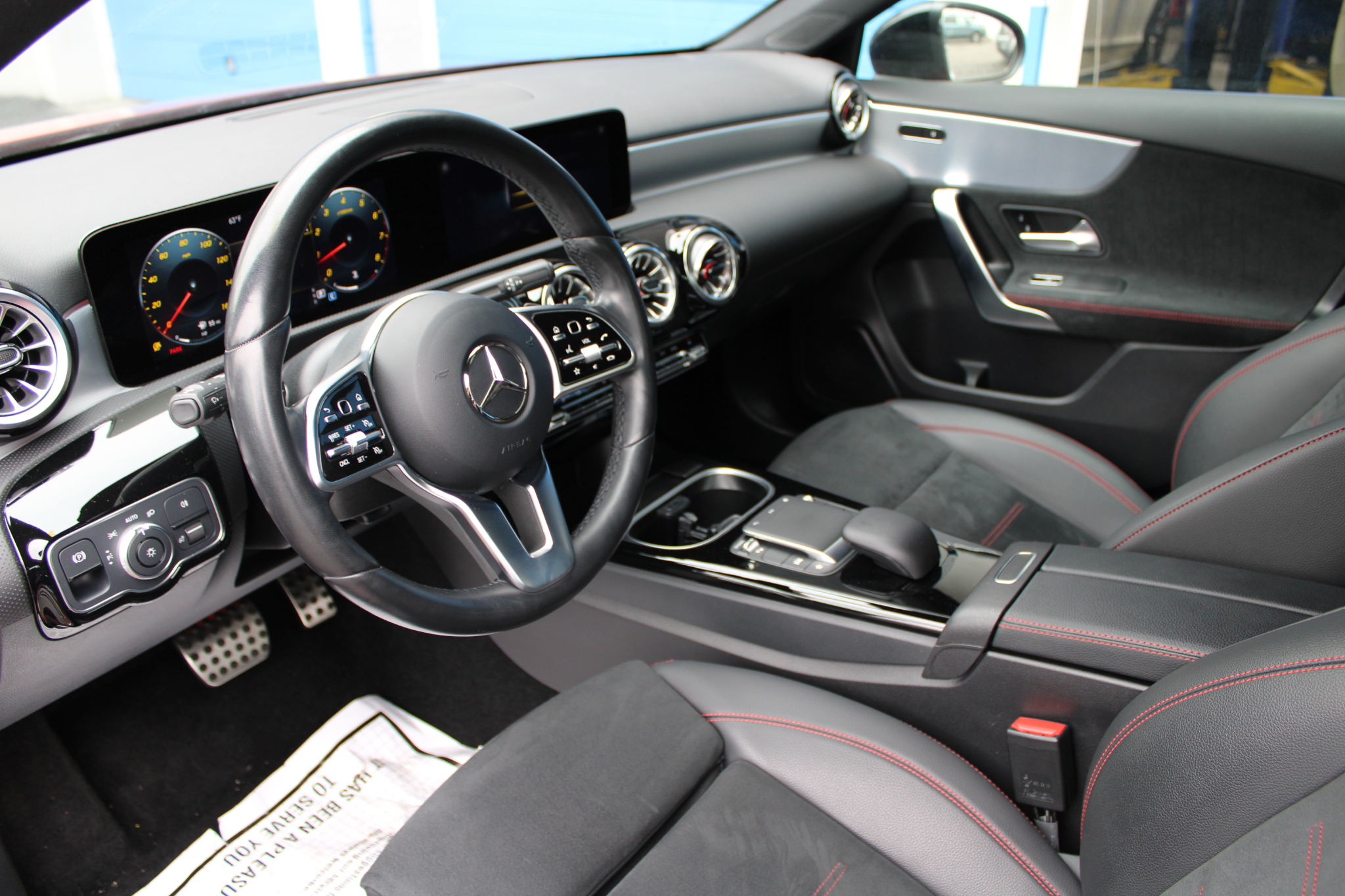 Mercedes-Benz A-Class A 220 4MATIC Sedan 2022