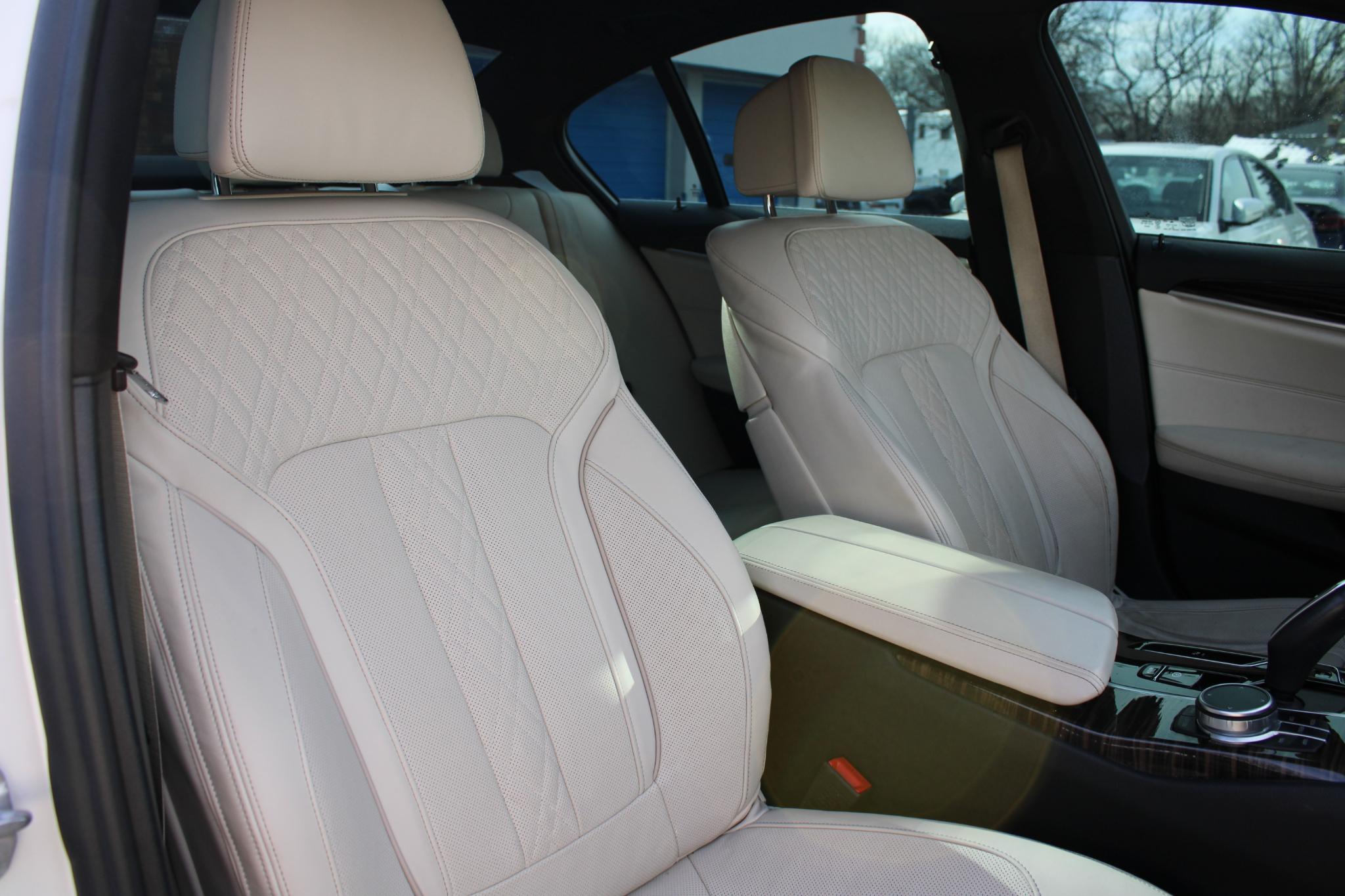 BMW 5 Series 540i xDrive Sedan 2022