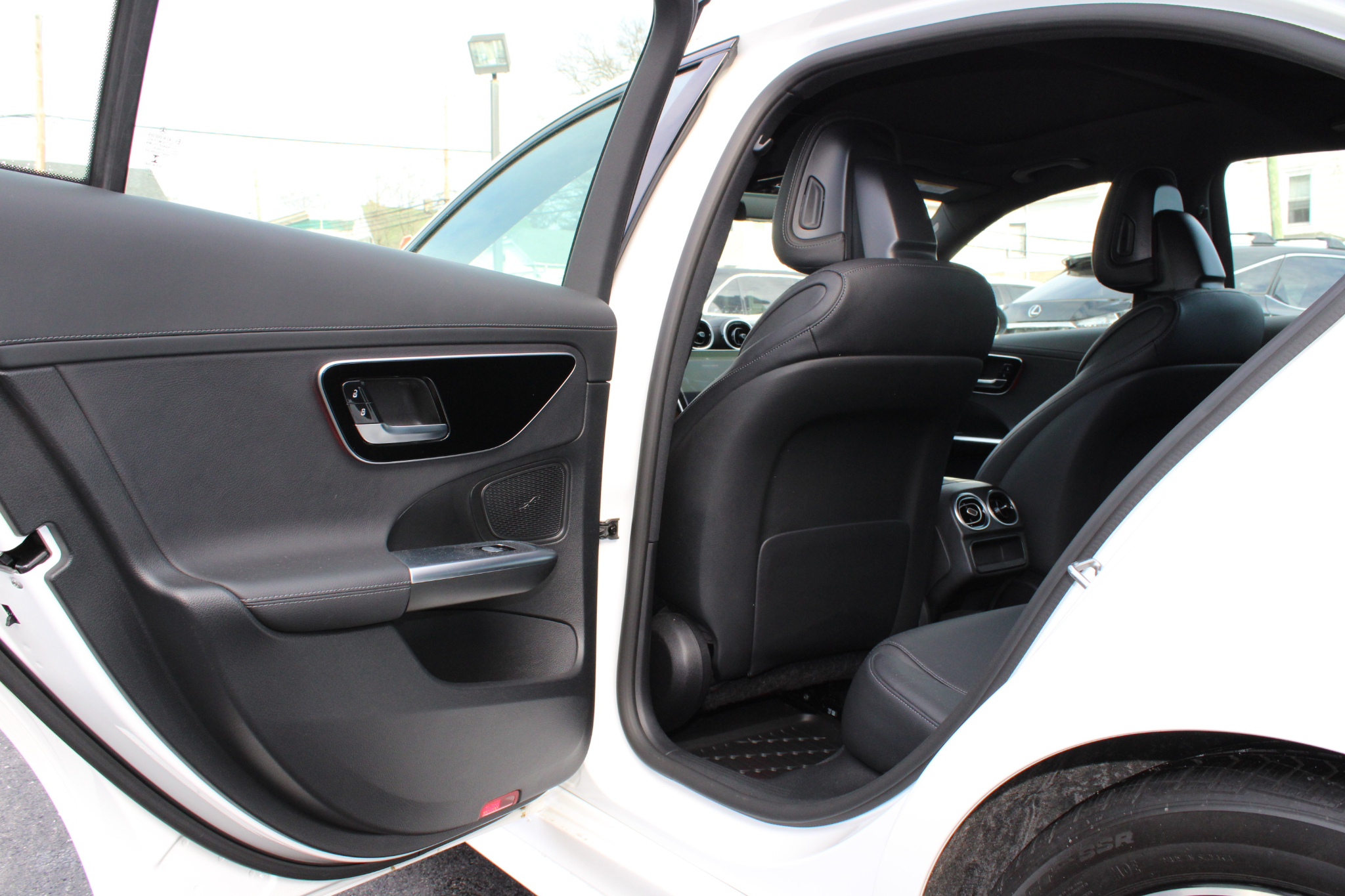 Mercedes-Benz C-Class C 300 4MATIC Sedan 2022