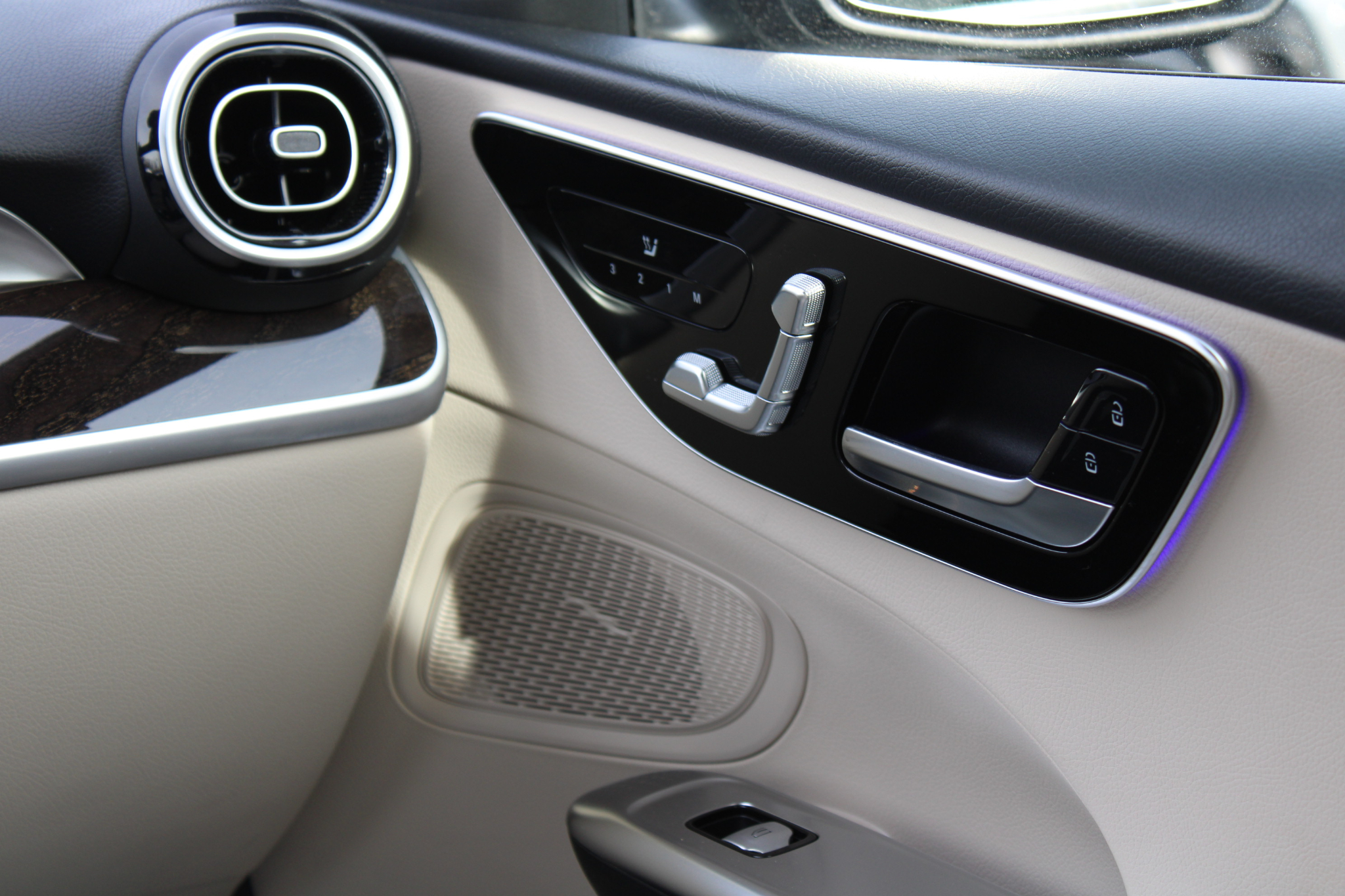 Mercedes-Benz C-Class C 300 4MATIC Sedan 2022