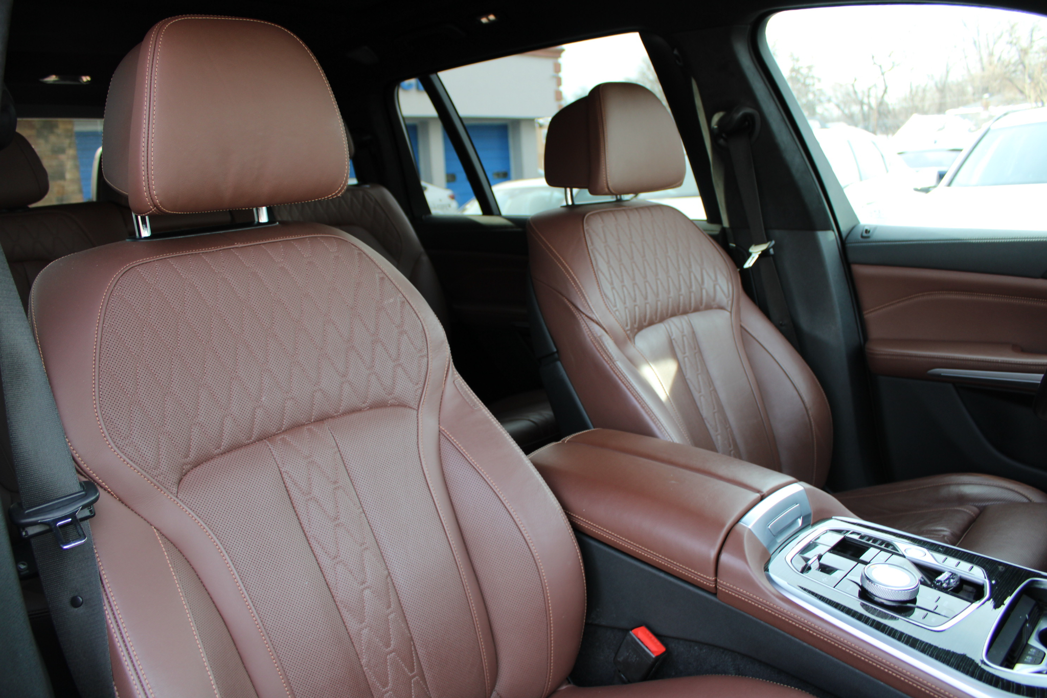 BMW X7 M60i Sports Activity Vehicle 2023