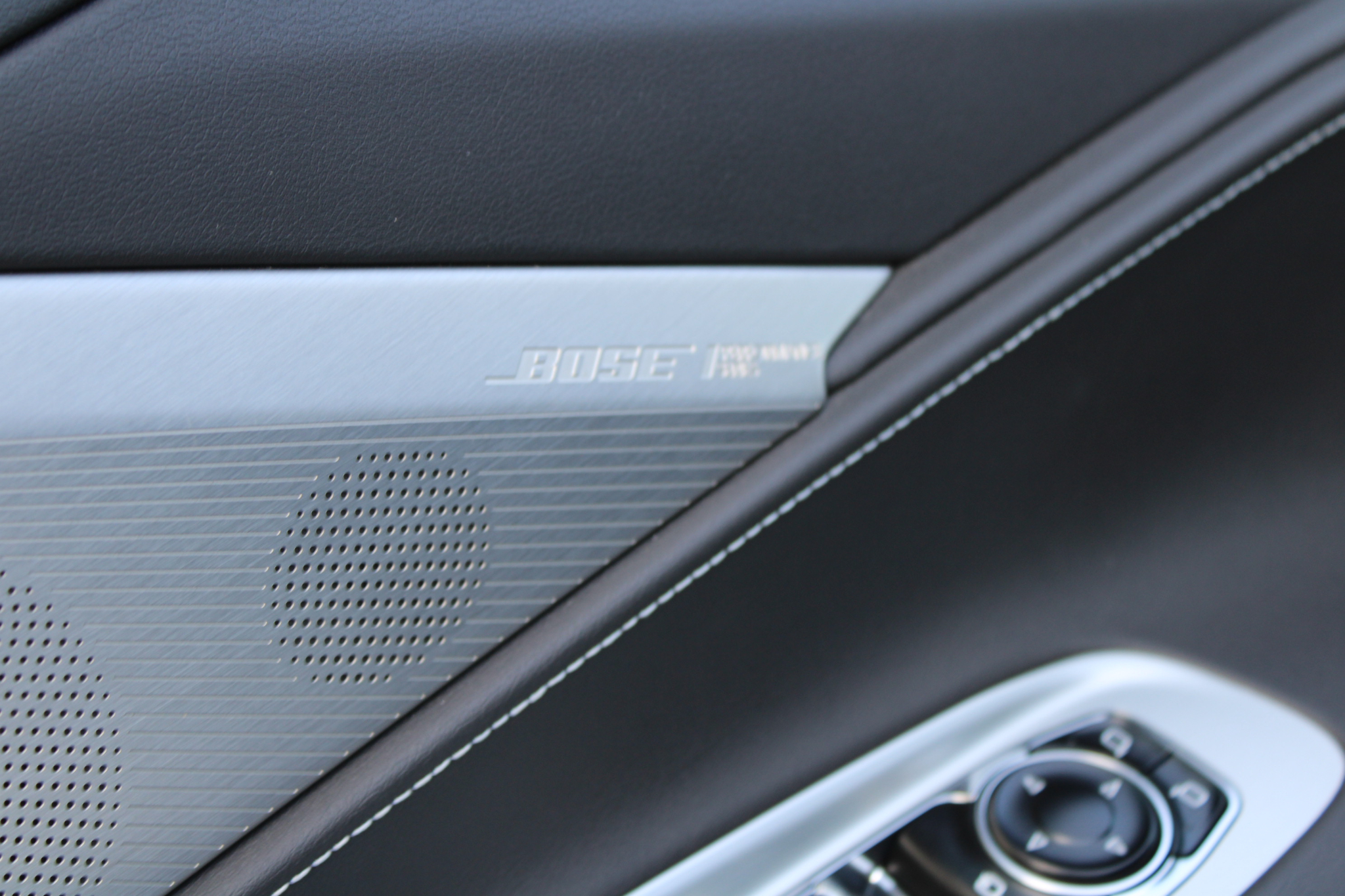 Chevrolet Corvette 2dr Stingray Cpe w/2LT 2020