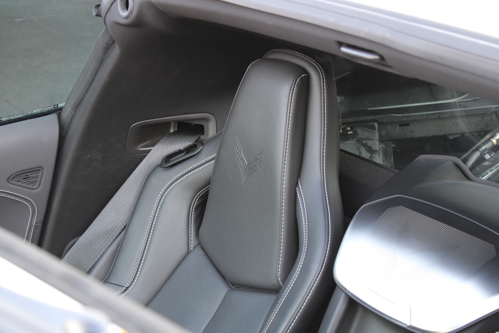 Chevrolet Corvette 2dr Stingray Cpe w/2LT 2020