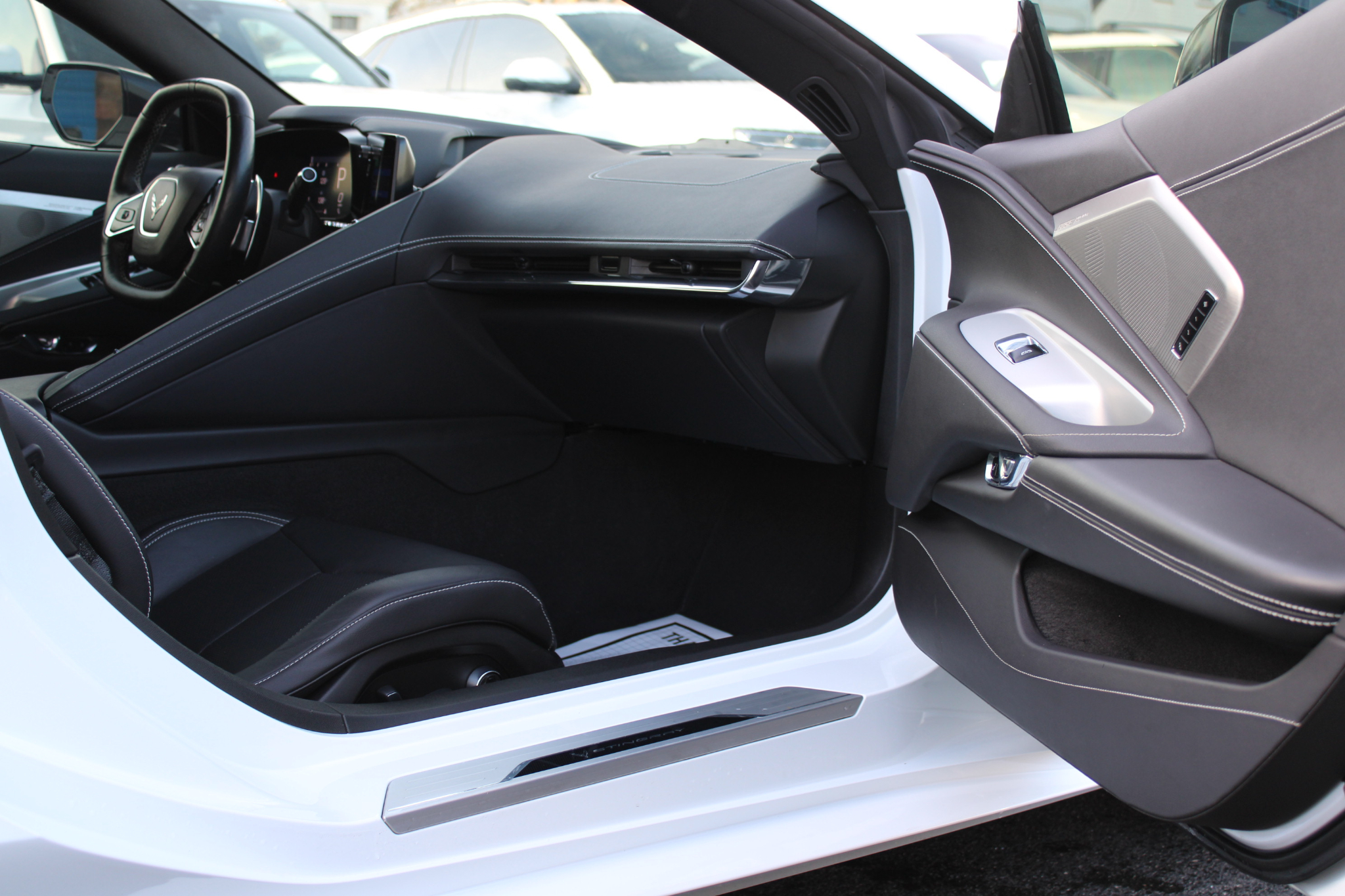 Chevrolet Corvette 2dr Stingray Cpe w/2LT 2020