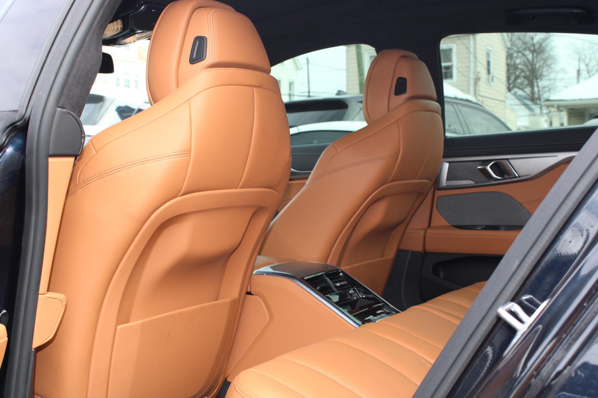 BMW 8 Series M850i xDrive Gran Coupe 2022