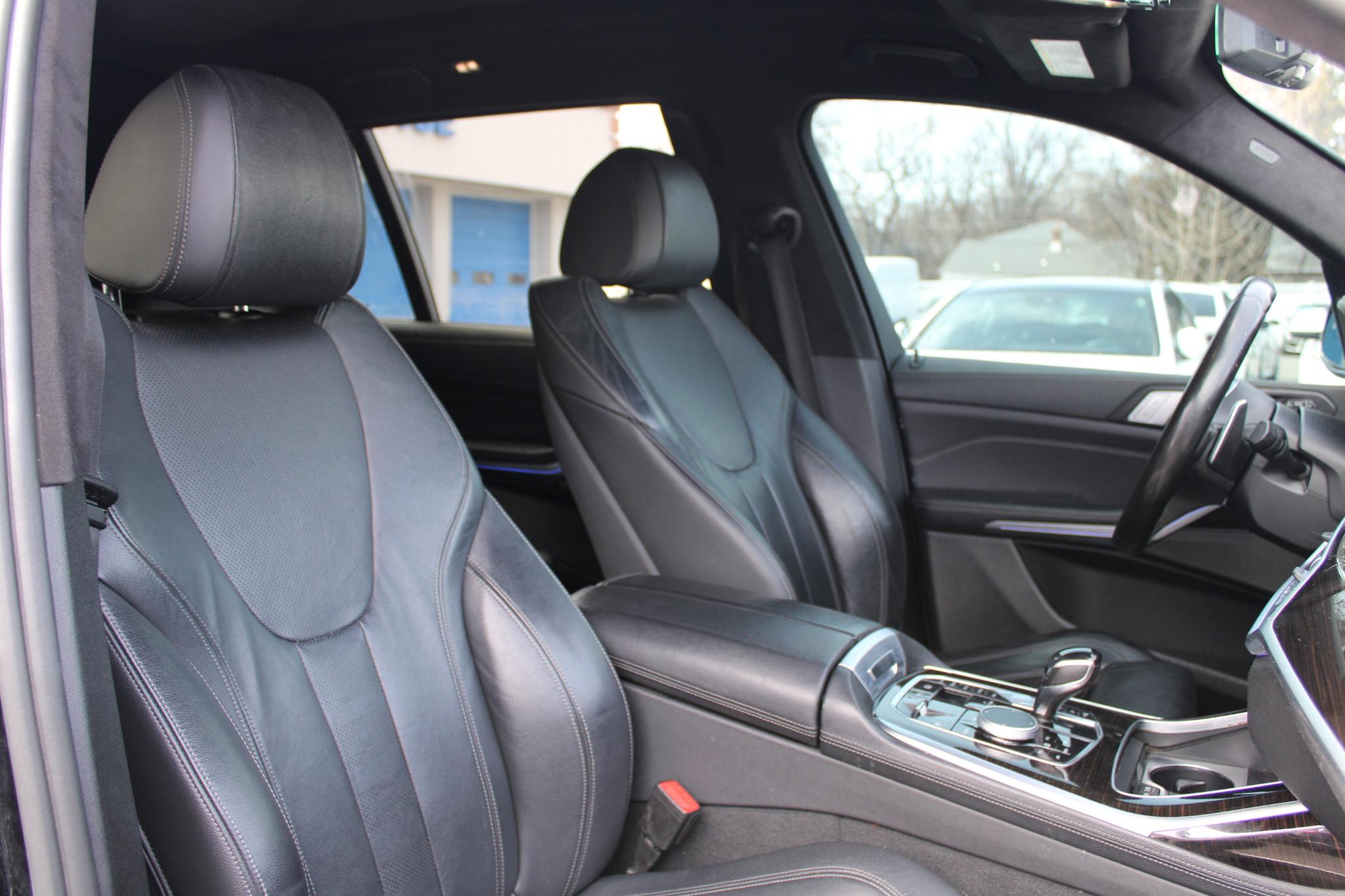 BMW X7 xDrive40i Sports Activity Vehicle 2019