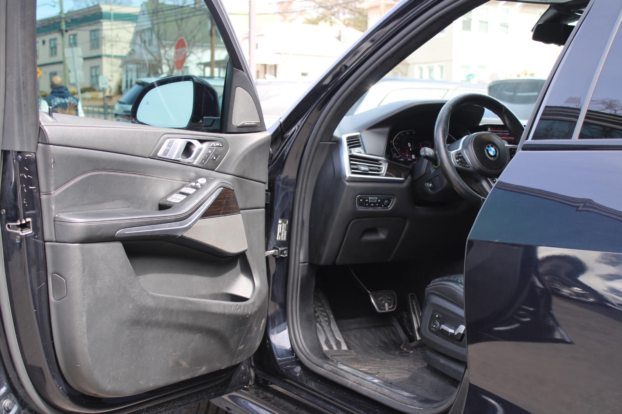 BMW X7 xDrive40i Sports Activity Vehicle 2019