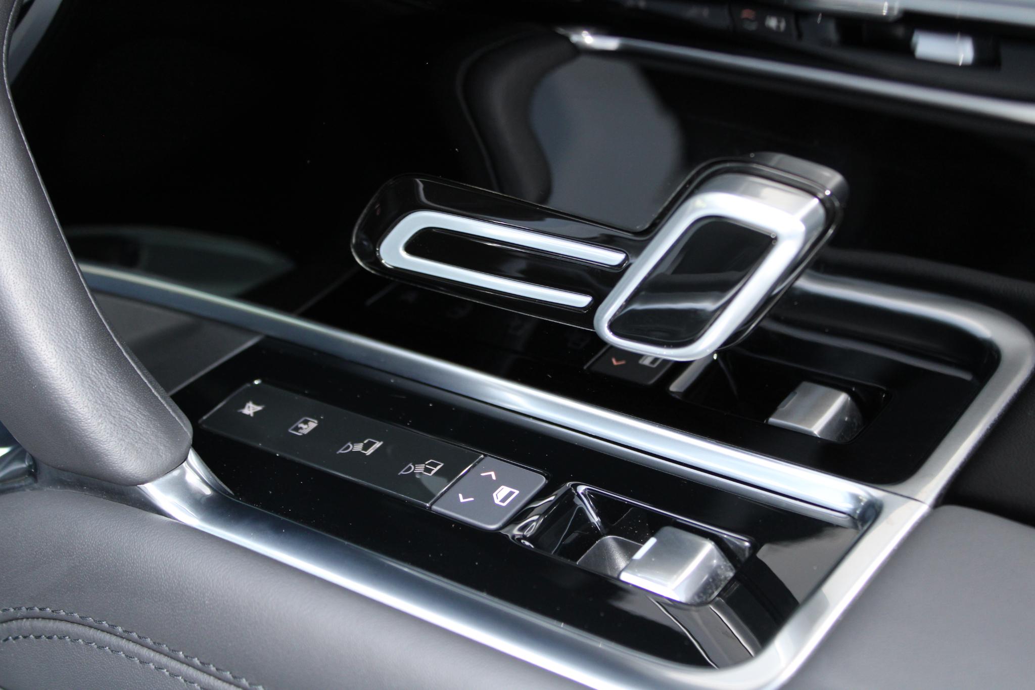 Land Rover Range Rover P530 SE SWB 2023