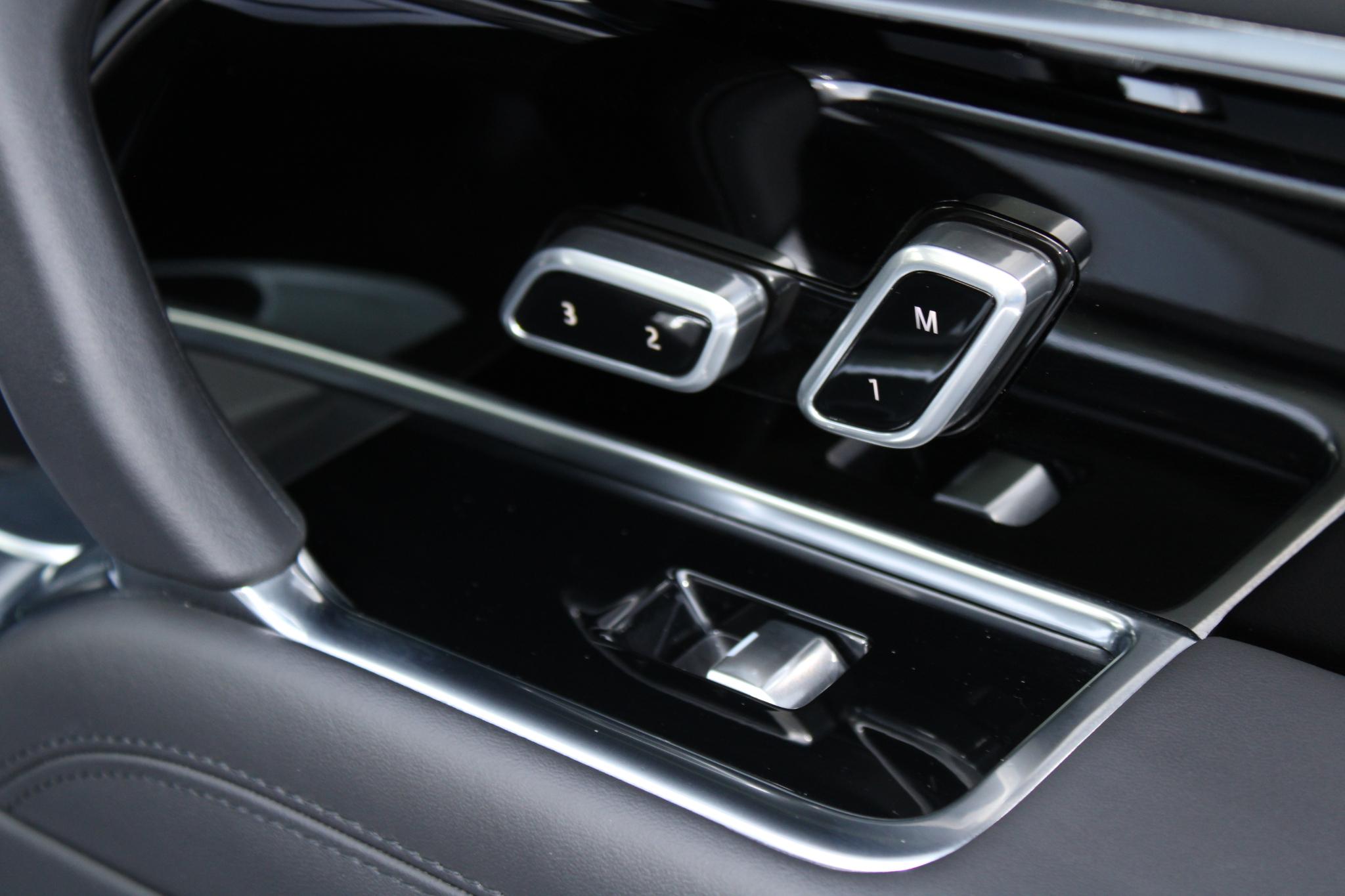 Land Rover Range Rover P530 SE SWB 2023