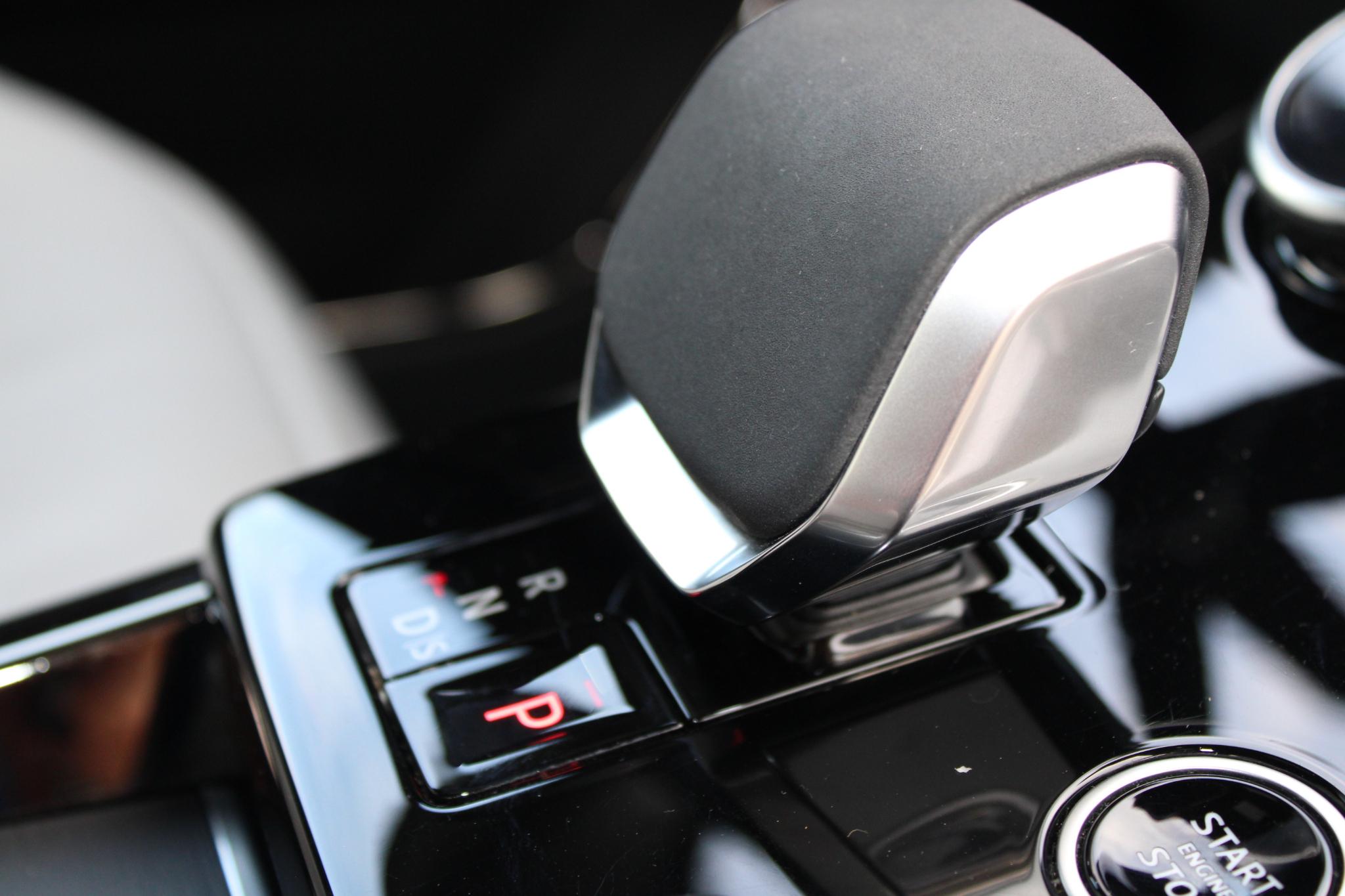 Land Rover Range Rover Sport P400 SE Dynamic 2023