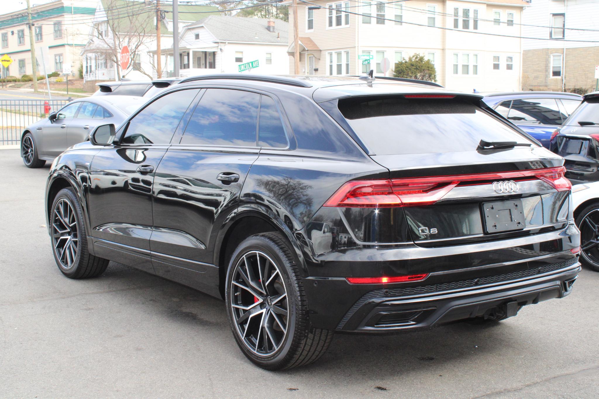 Audi Q8 Premium Plus 55 TFSI quattro 2023