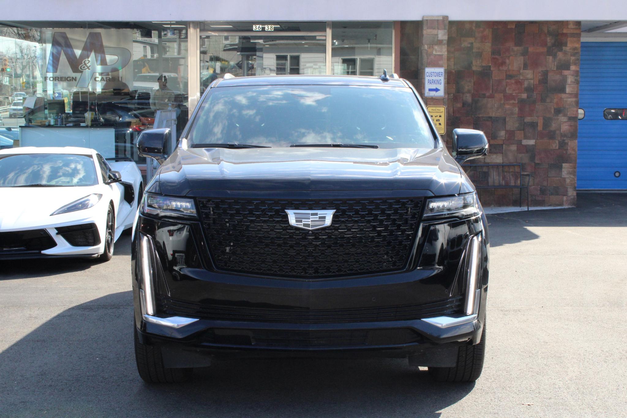 Cadillac Escalade ESV 4WD 4dr Premium Luxury 2022