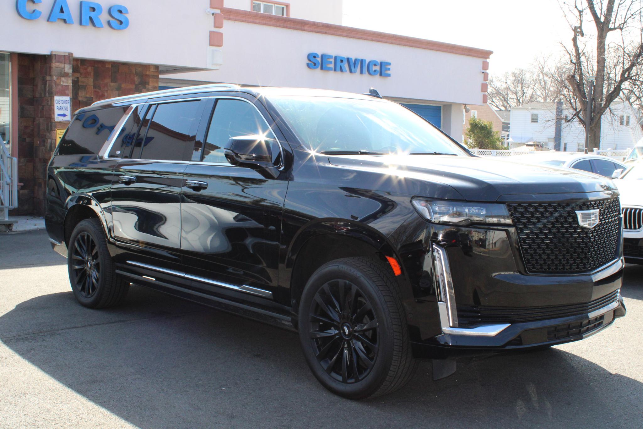 Cadillac Escalade ESV 4WD 4dr Premium Luxury 2022