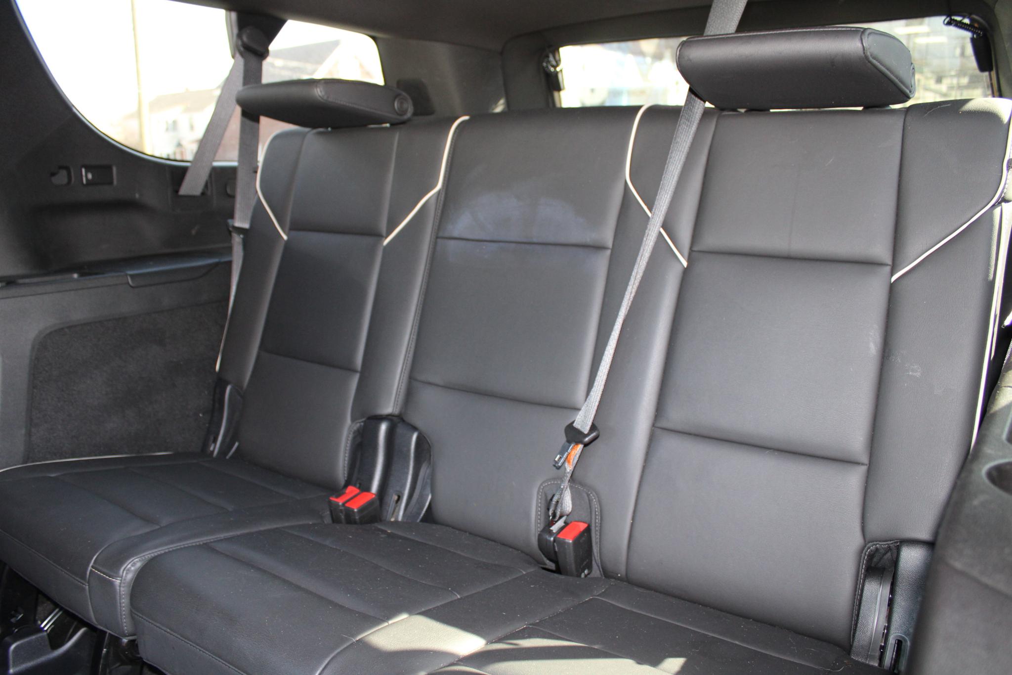 Cadillac Escalade ESV 4WD 4dr Premium Luxury 2022