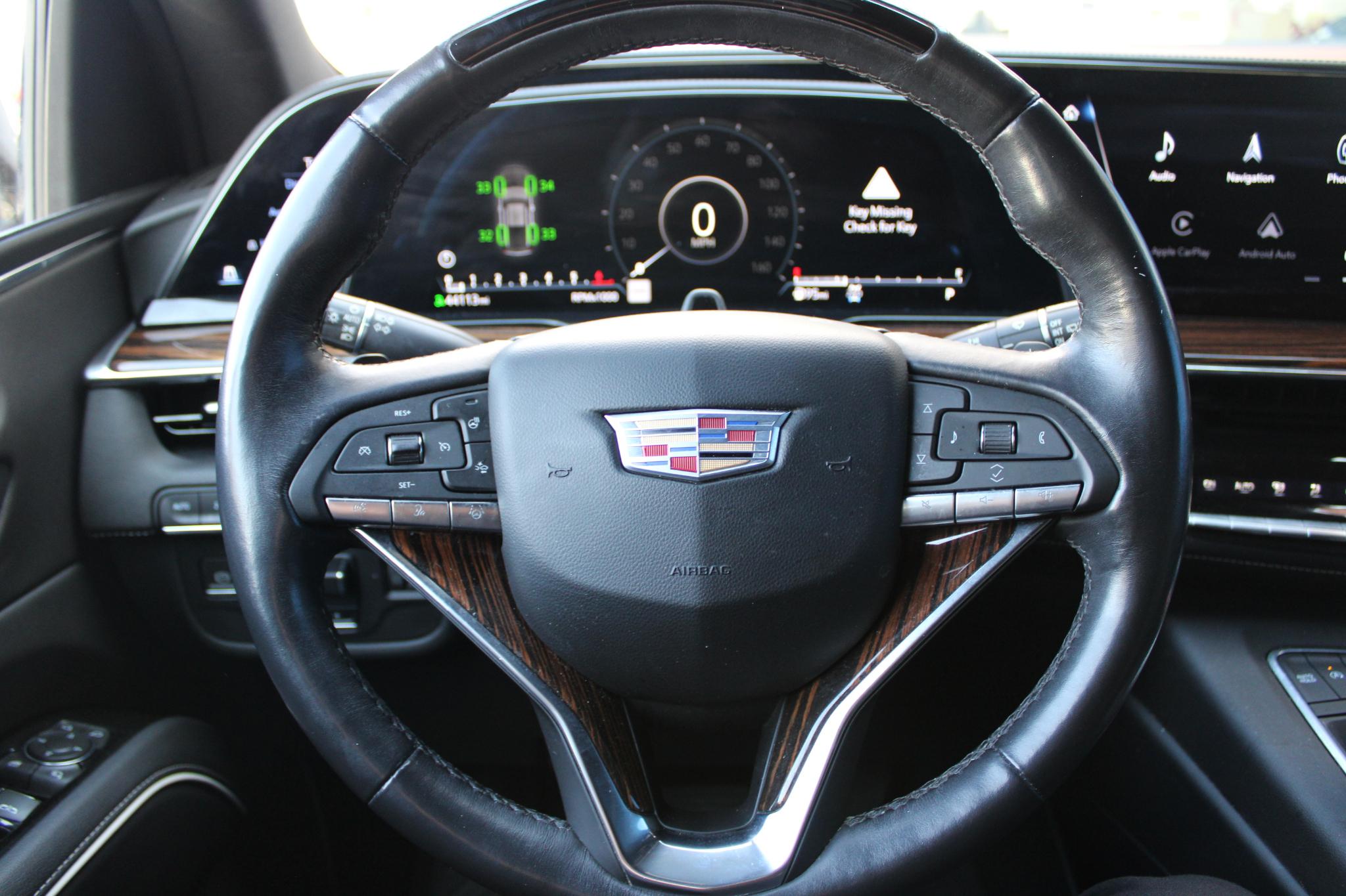 Cadillac Escalade ESV 4WD 4dr Premium Luxury 2022