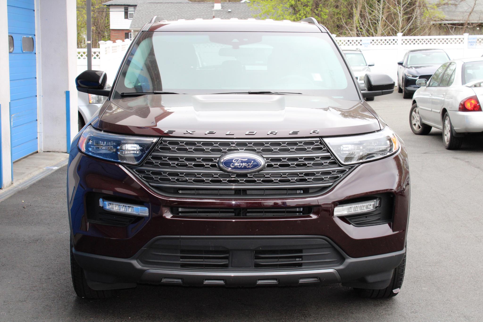 Ford Explorer XLT 4WD 2022