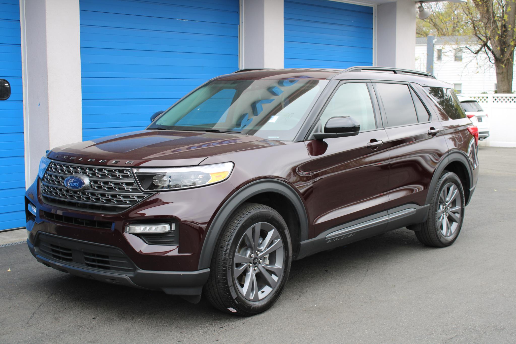 Ford Explorer XLT 4WD 2022