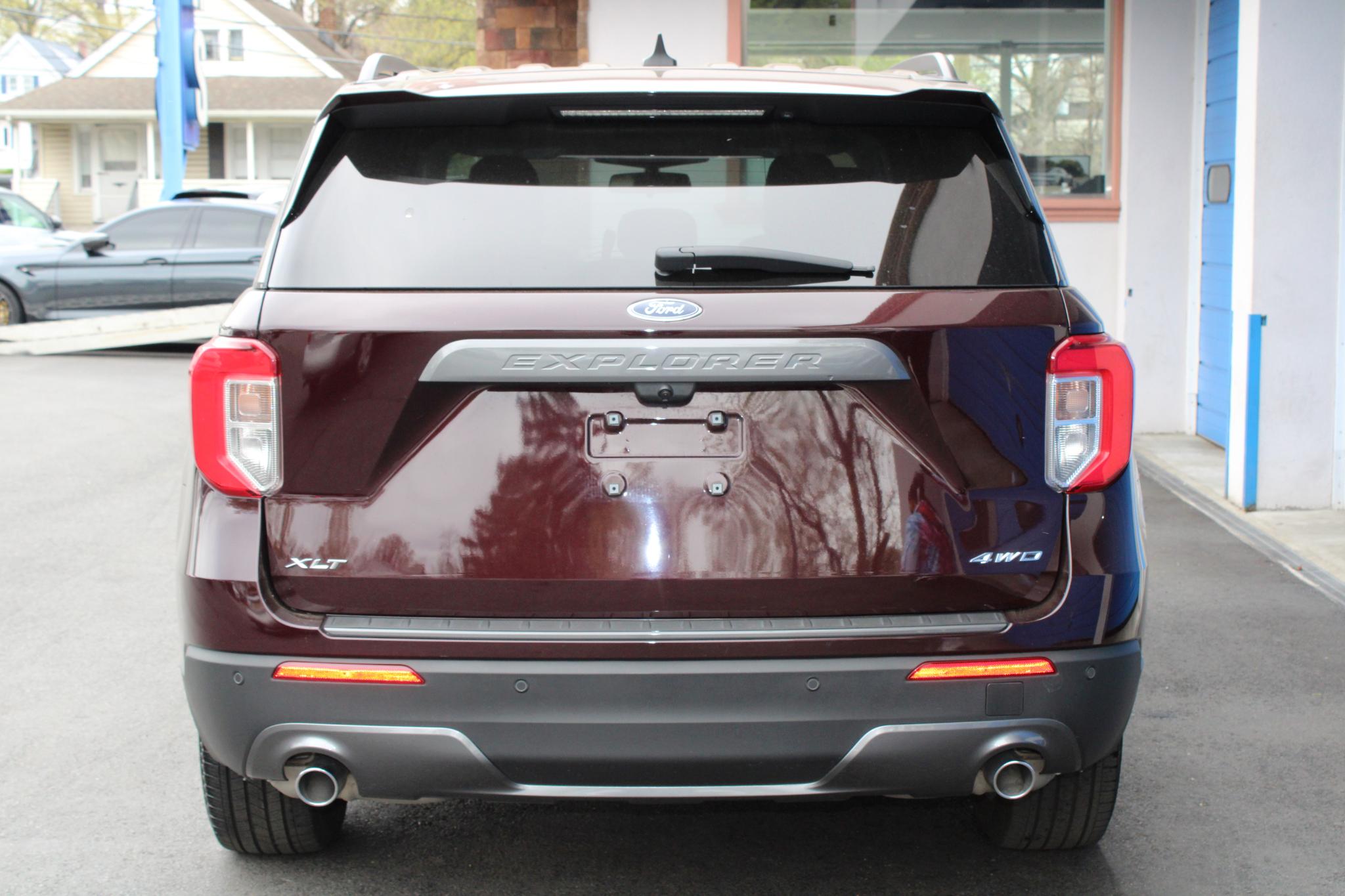 Ford Explorer XLT 4WD 2022