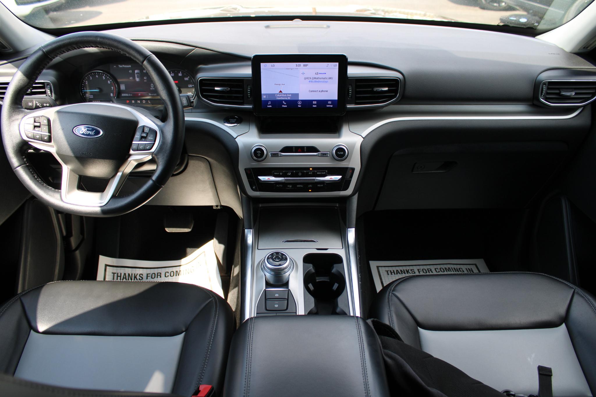 Ford Explorer XLT 4WD 2022