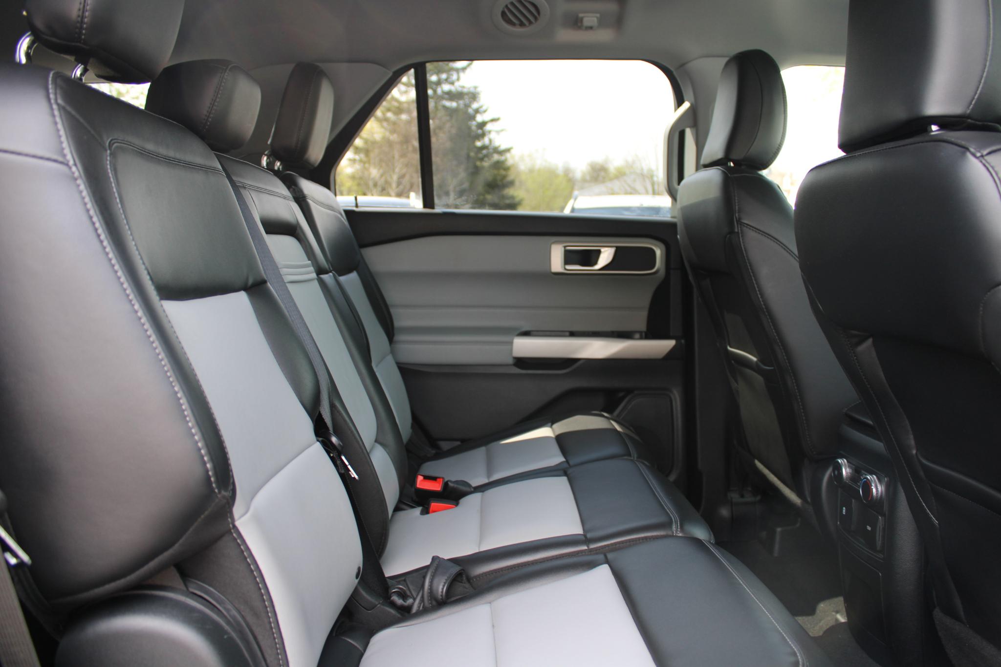 Ford Explorer XLT 4WD 2022