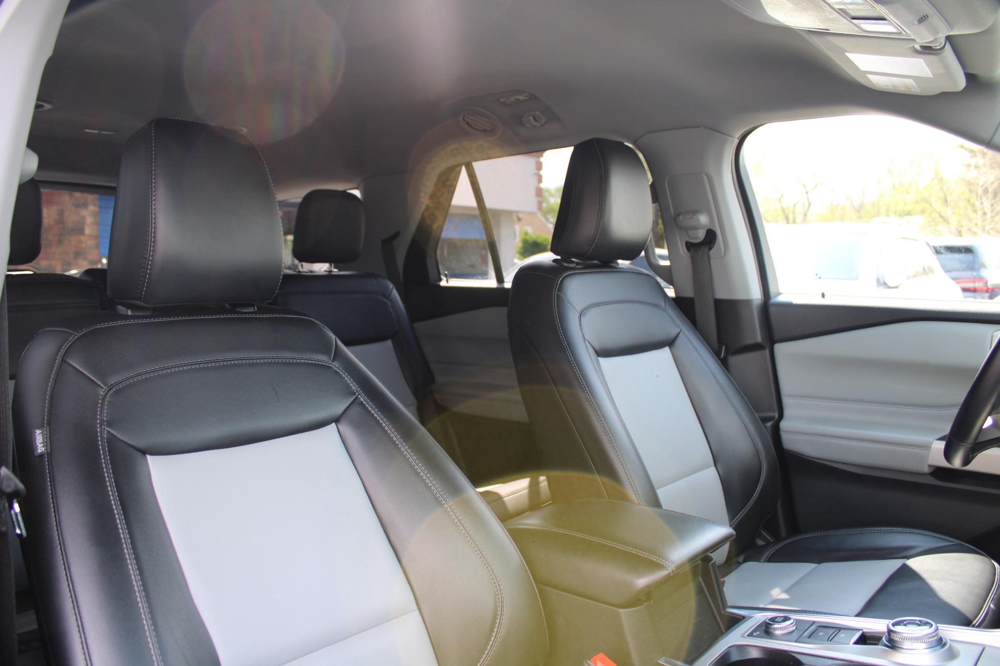 Ford Explorer XLT 4WD 2022