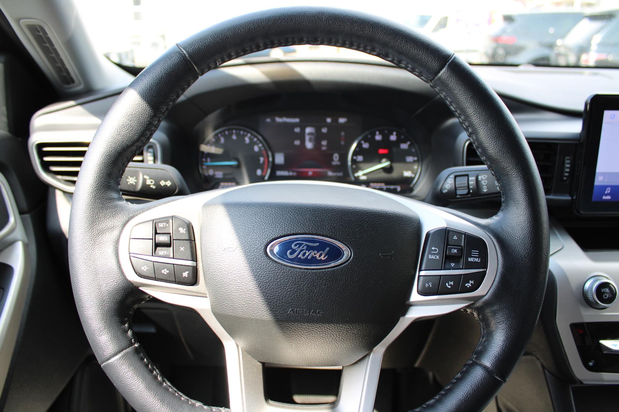 Ford Explorer XLT 4WD 2022