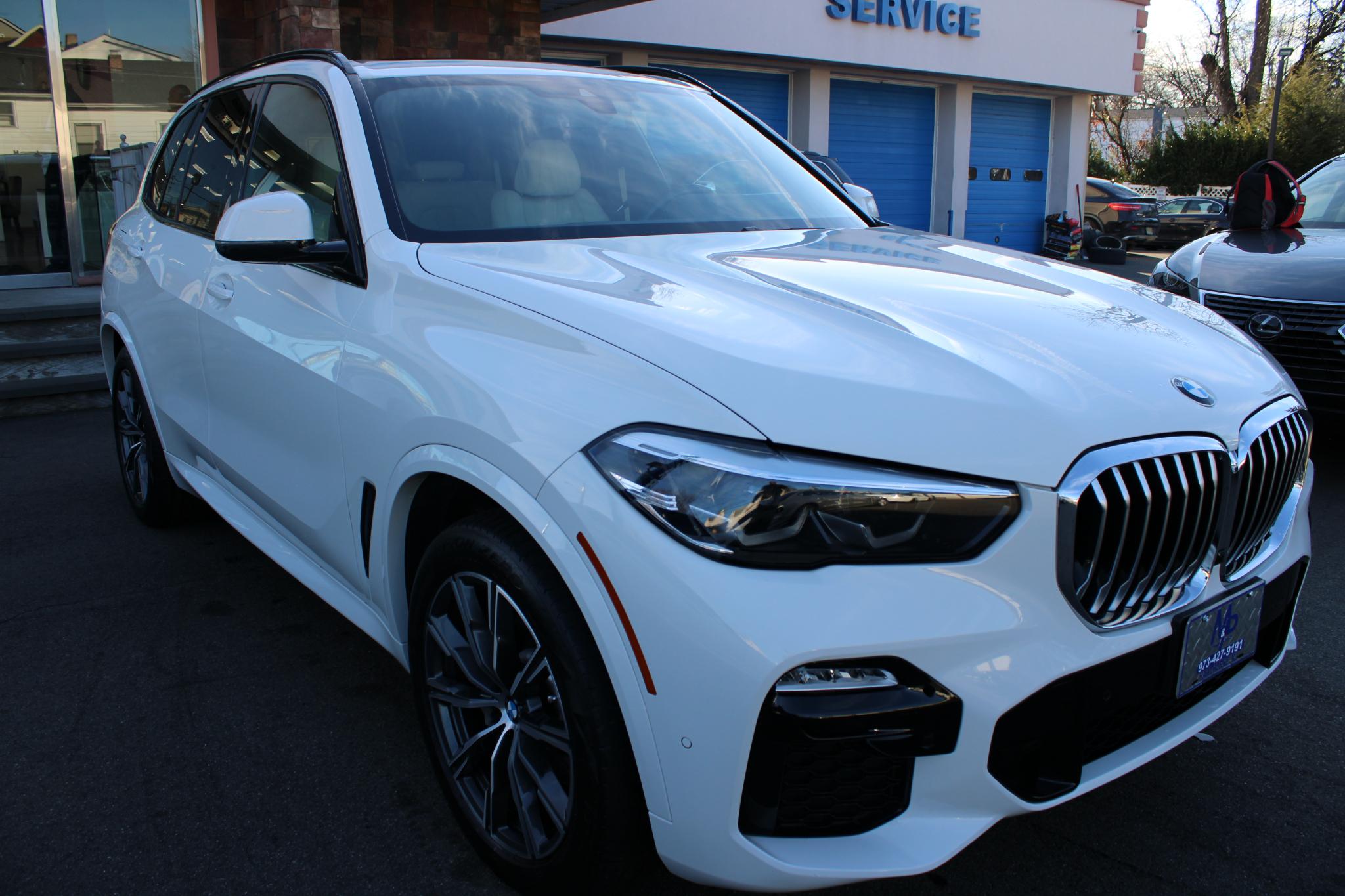 BMW X5 xDrive40i Sports Activity Vehicle 2021