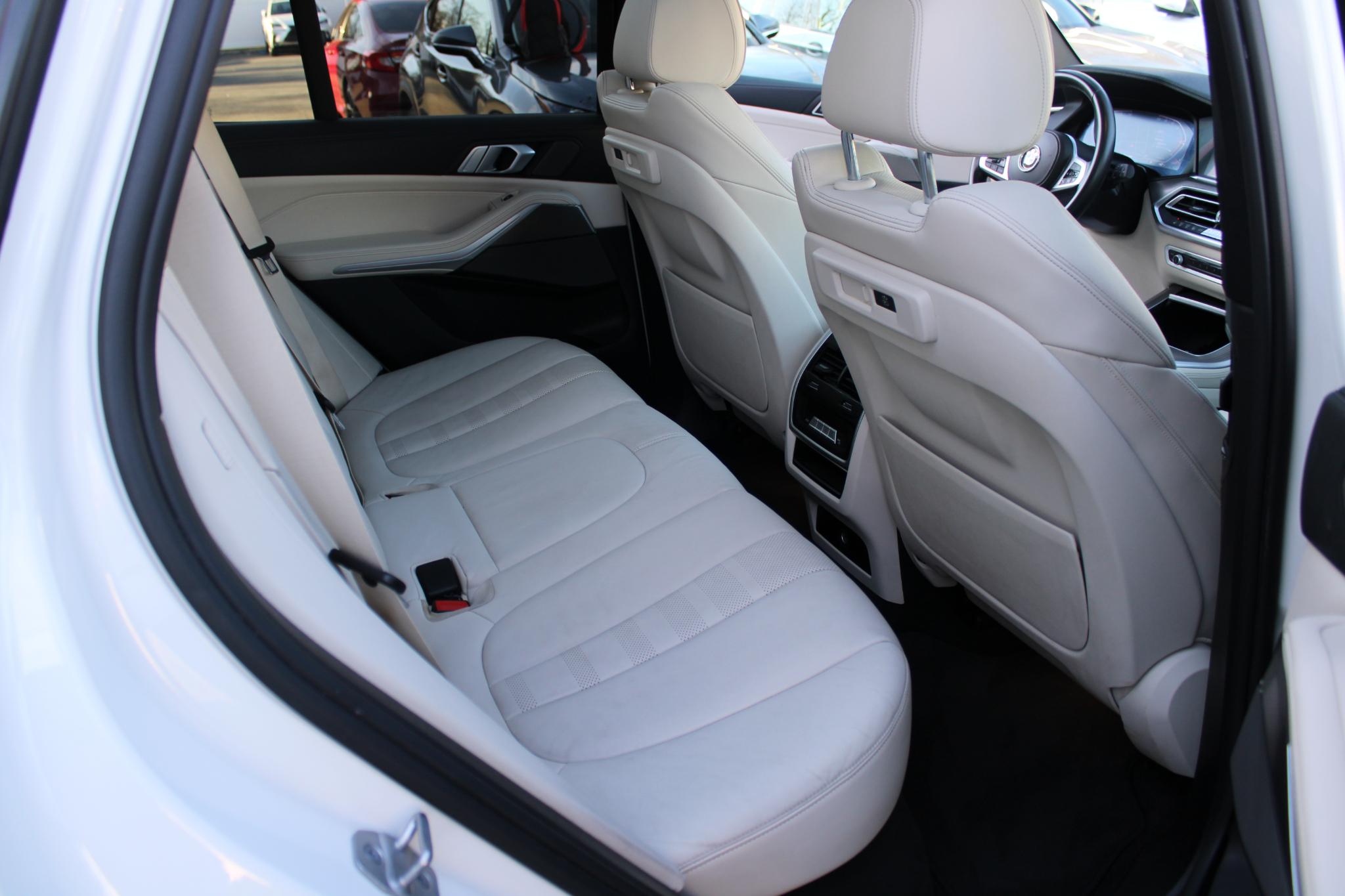 BMW X5 xDrive40i Sports Activity Vehicle 2021