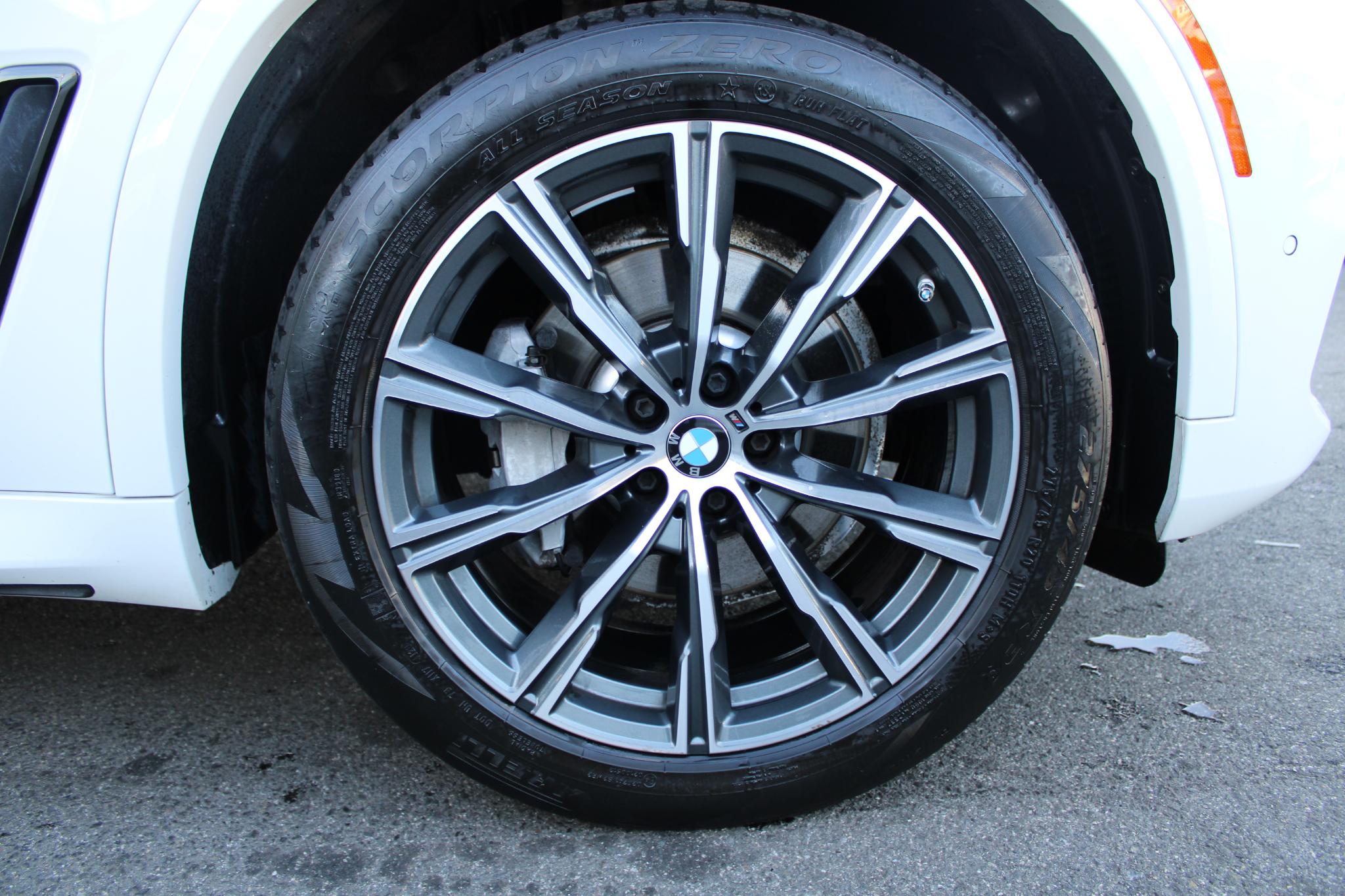 BMW X5 xDrive40i Sports Activity Vehicle 2021