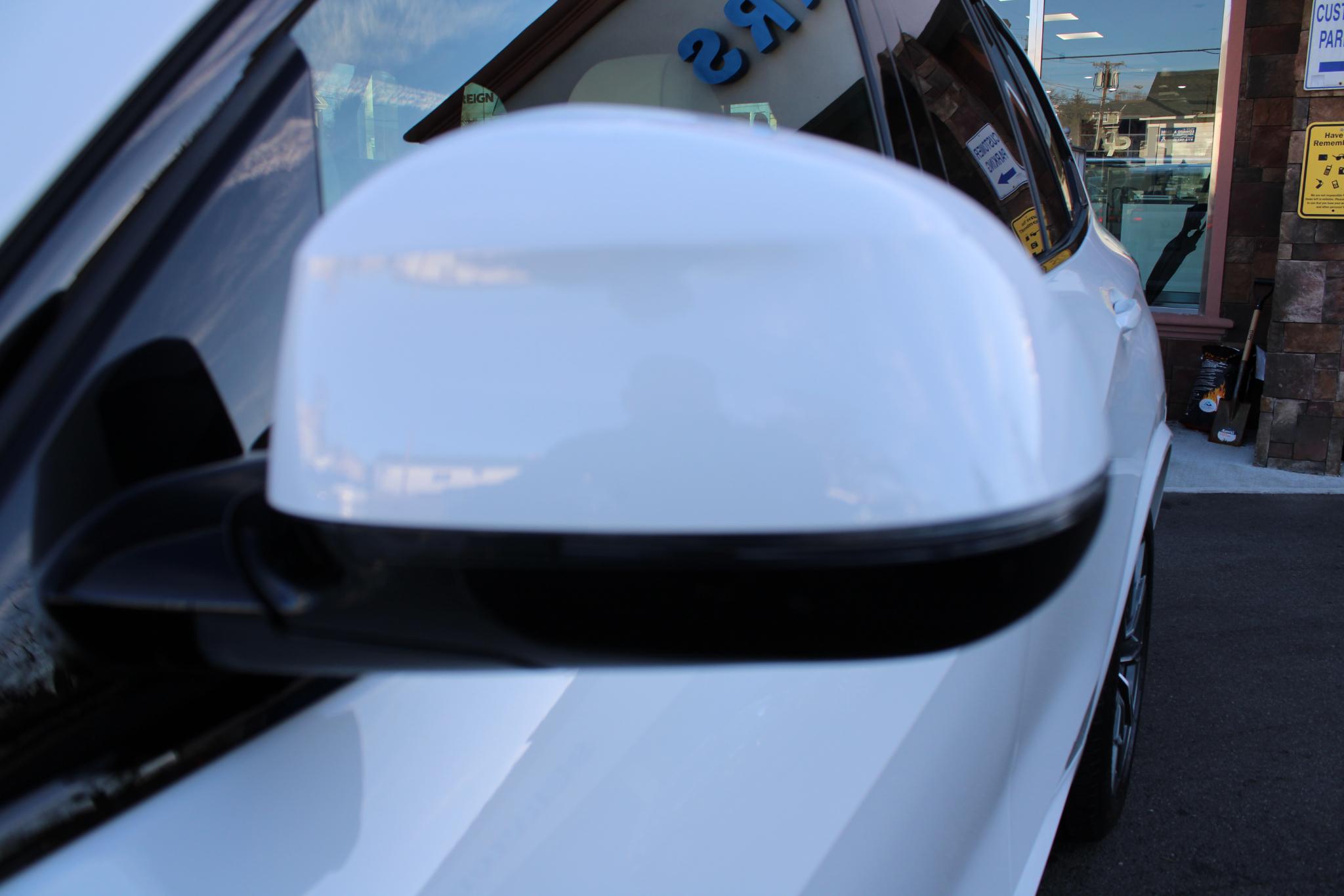 BMW X5 xDrive40i Sports Activity Vehicle 2021