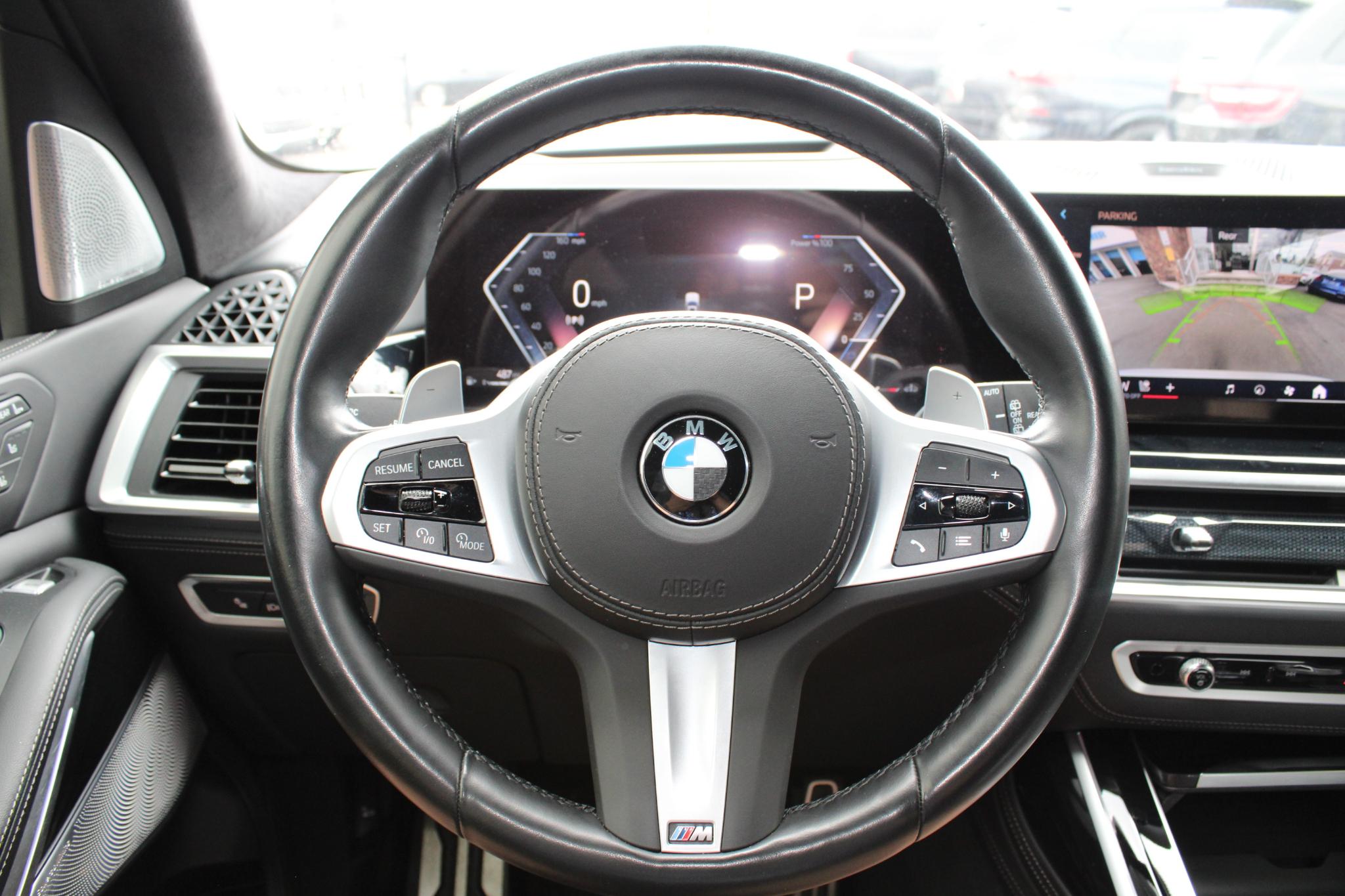 BMW X7 xDrive40i Sports Activity Vehicle 2023