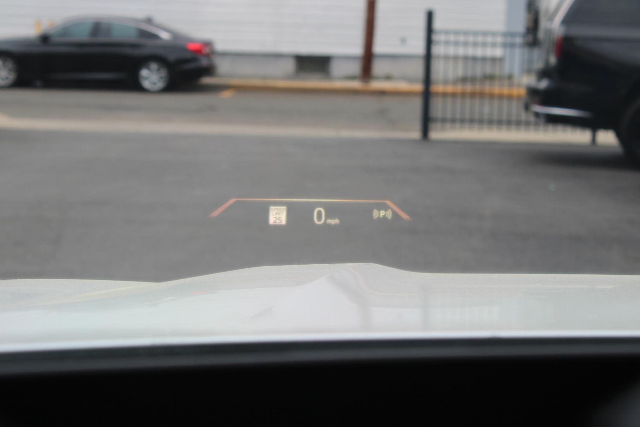 BMW X7 xDrive40i Sports Activity Vehicle 2023