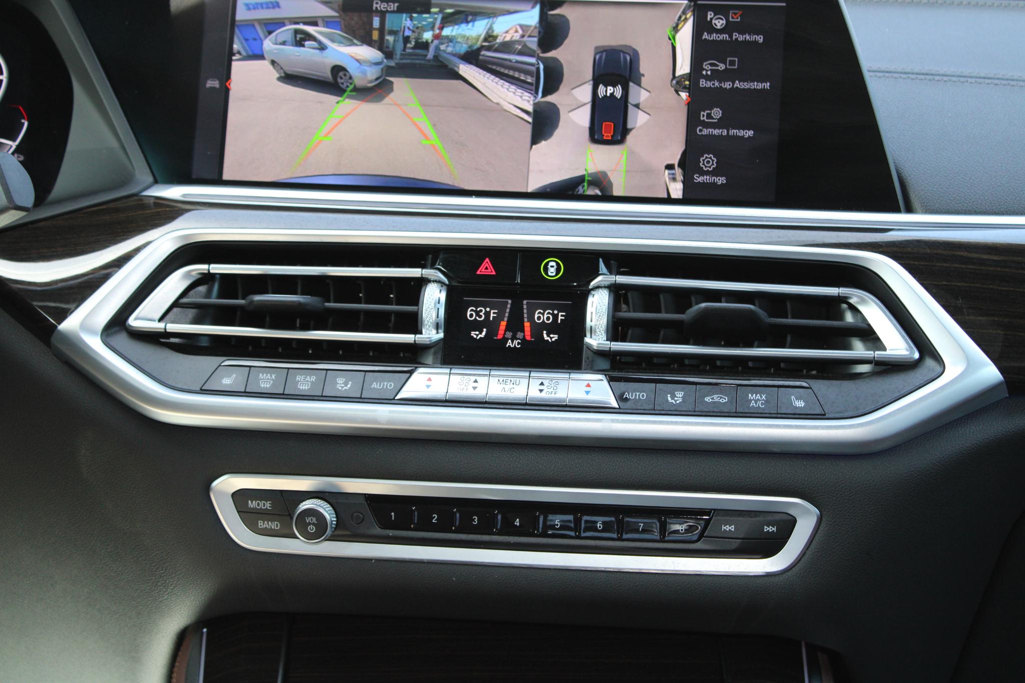 BMW X5 xDrive40i Sports Activity Vehicle 2021