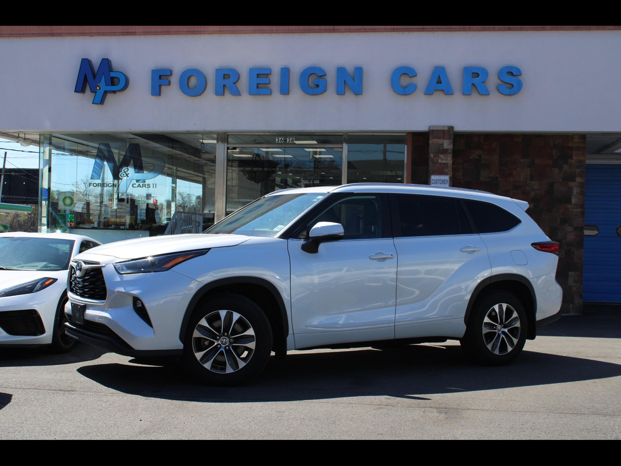 2023 Toyota Highlander Platinum AWD (Natl)