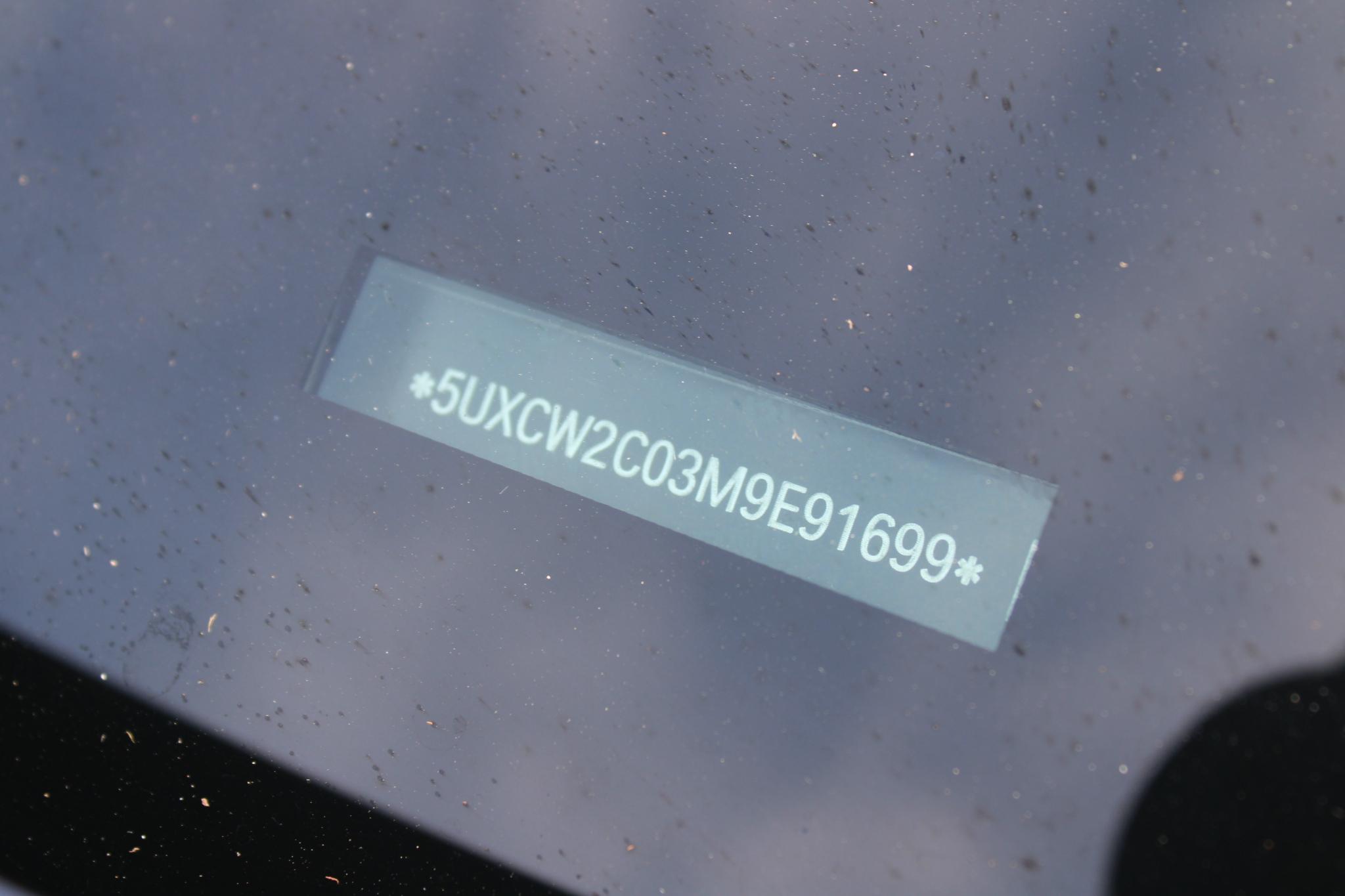 BMW X7 xDrive40i Sports Activity Vehicle 2021