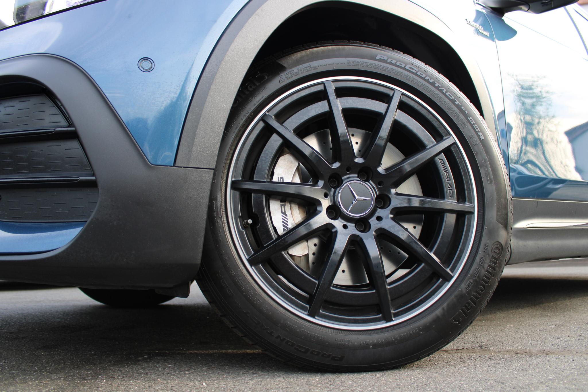 Mercedes-Benz GLB AMG GLB 35 4MATIC SUV 2022