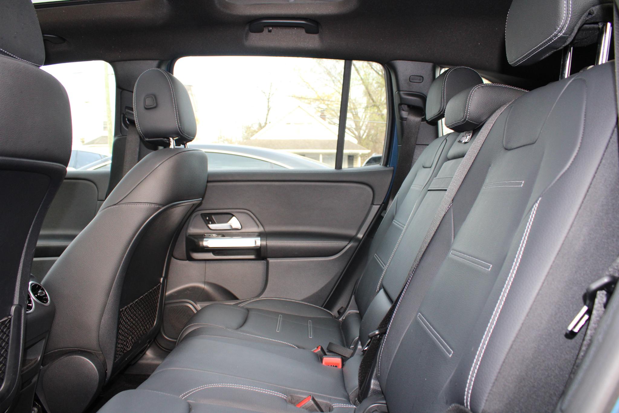 Mercedes-Benz GLB AMG GLB 35 4MATIC SUV 2022