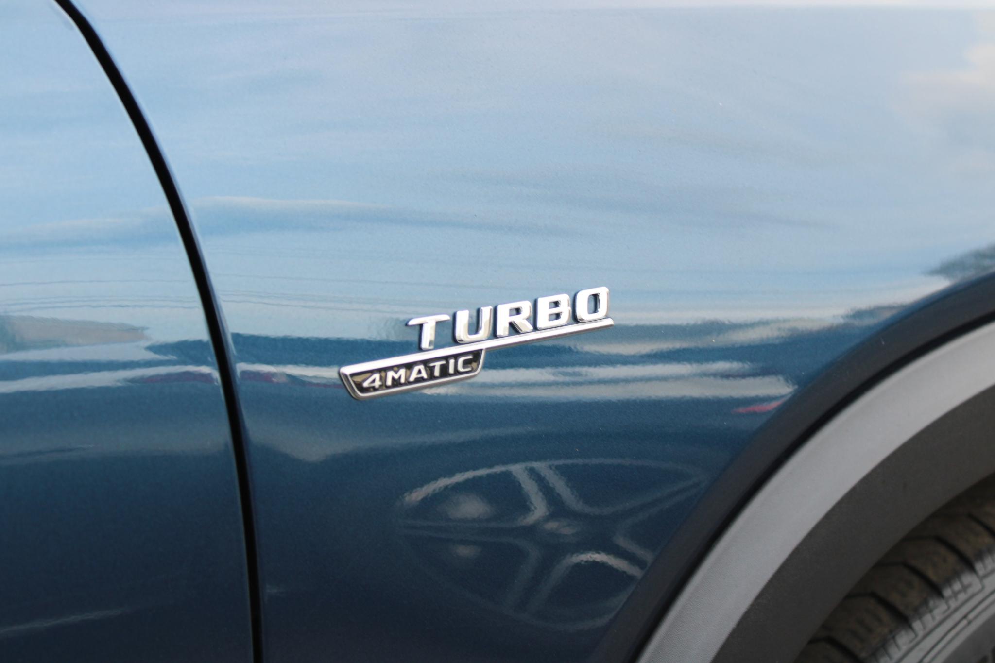 Mercedes-Benz GLB AMG GLB 35 4MATIC SUV 2022