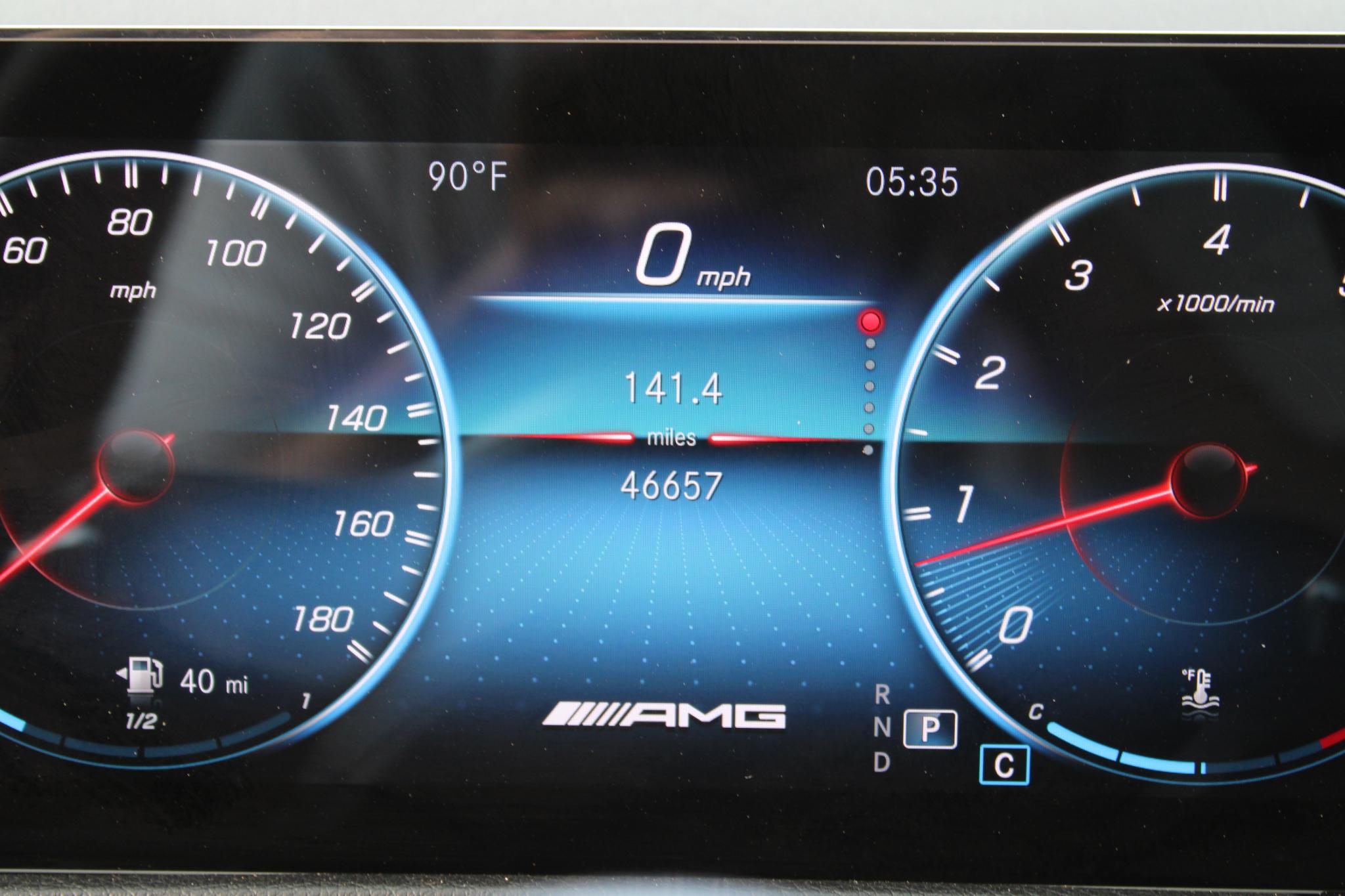 Mercedes-Benz GLB AMG GLB 35 4MATIC SUV 2022